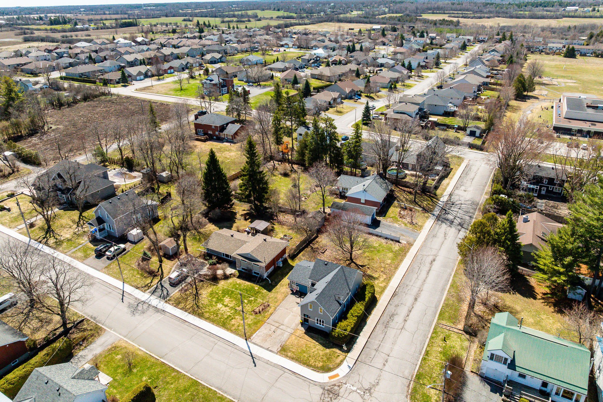 308 St George St_005.jpg