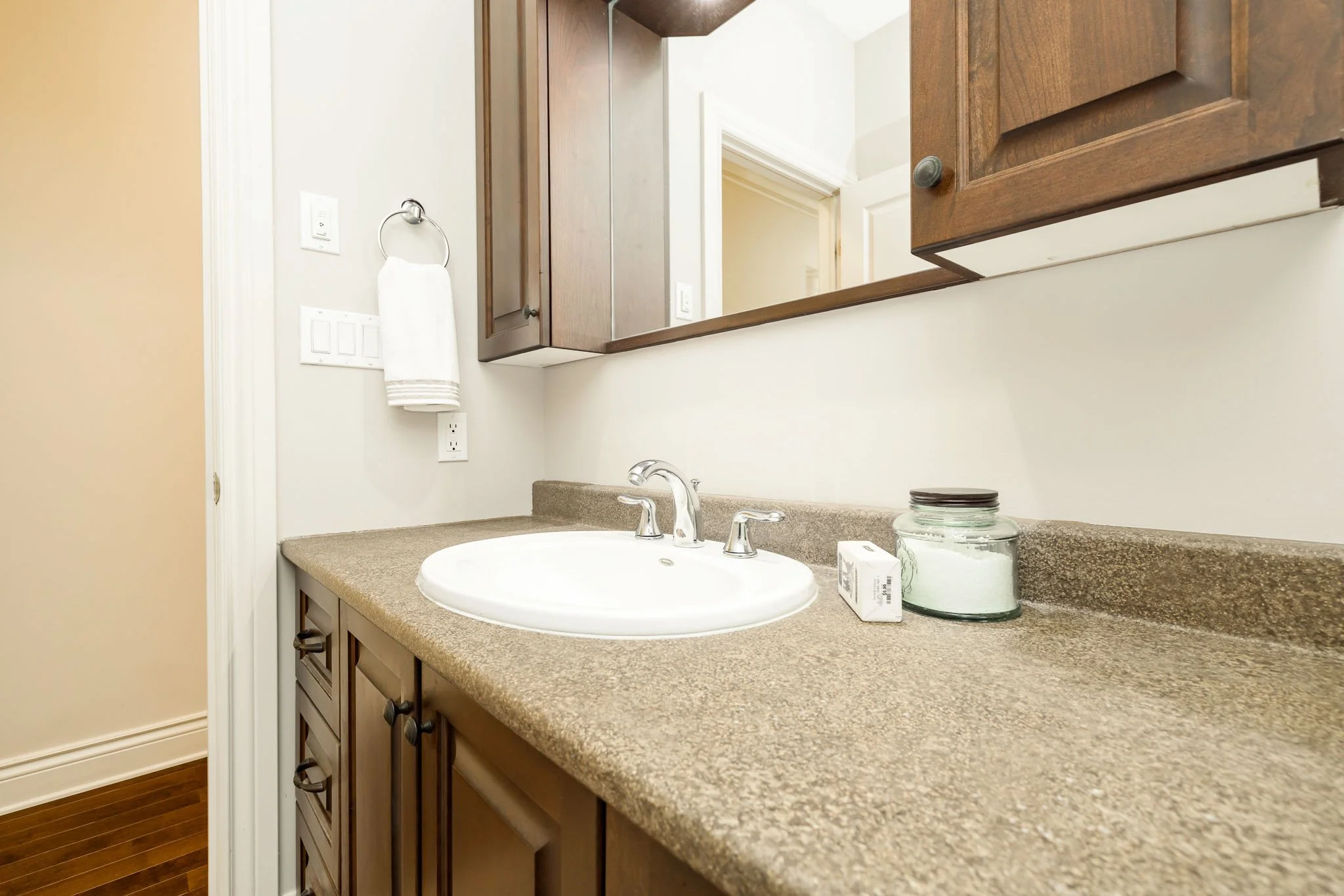 57 Balmoral_052.jpg