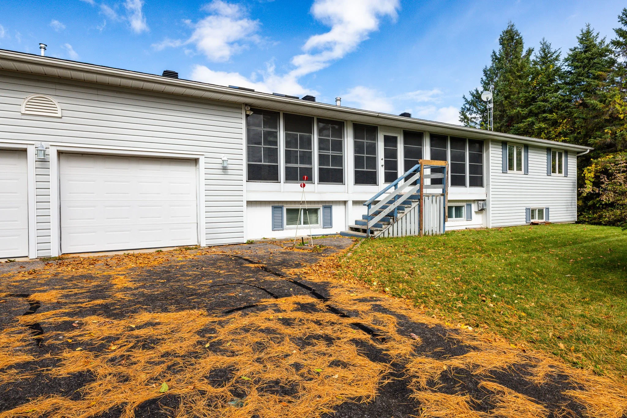 589 River Rd__0011.jpg