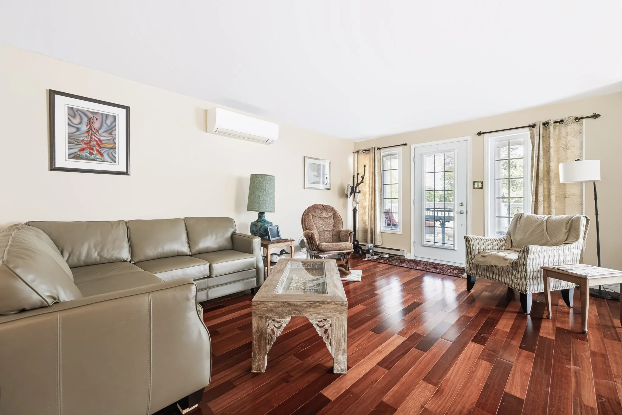 212 Wellington_0004.jpg