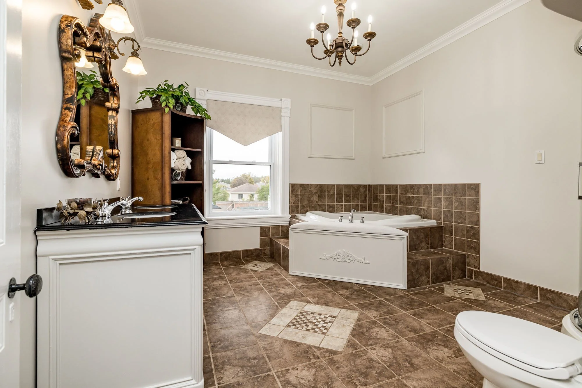 294 Dumbrille__060.jpg