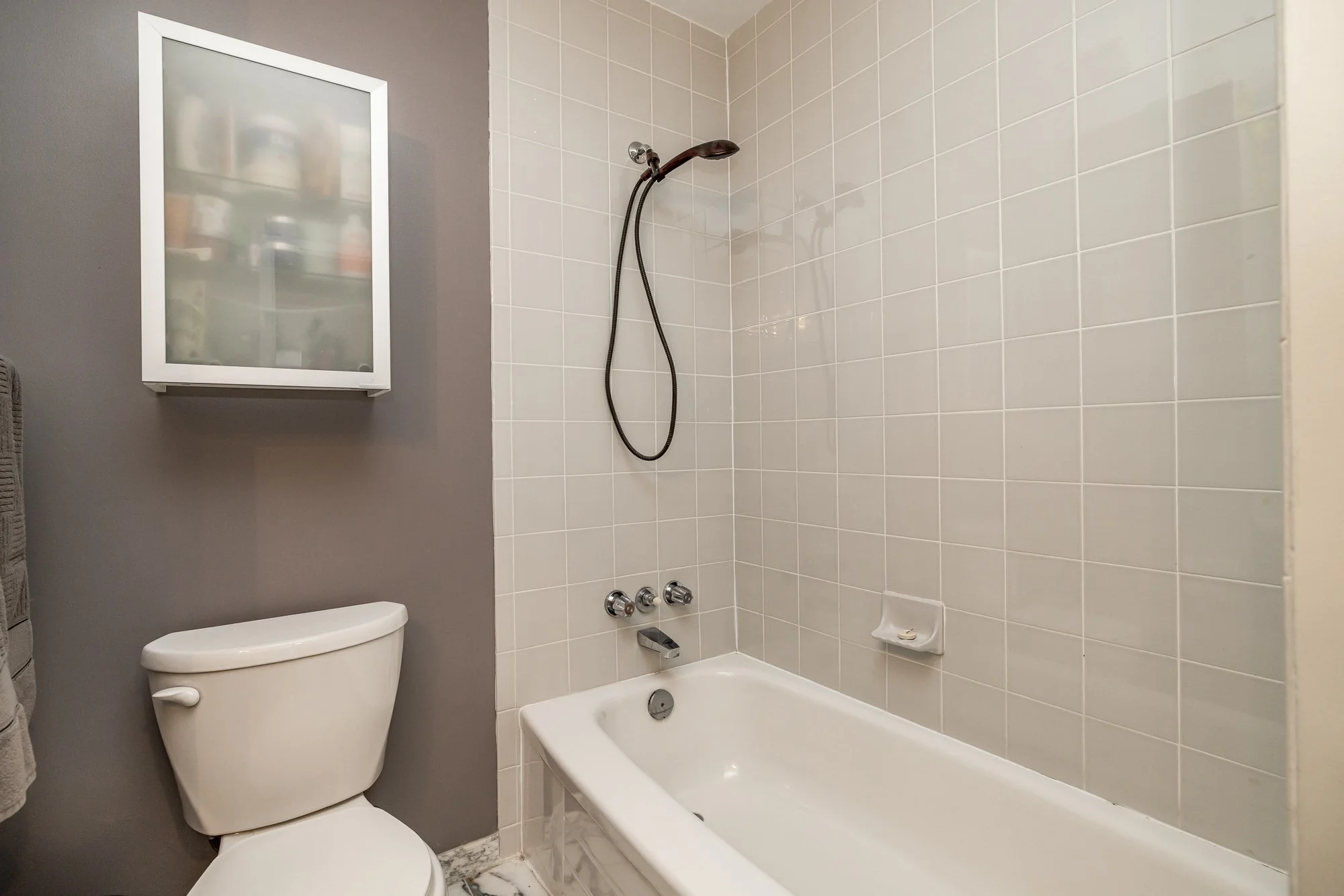 1025 Grenon 115_028.jpg