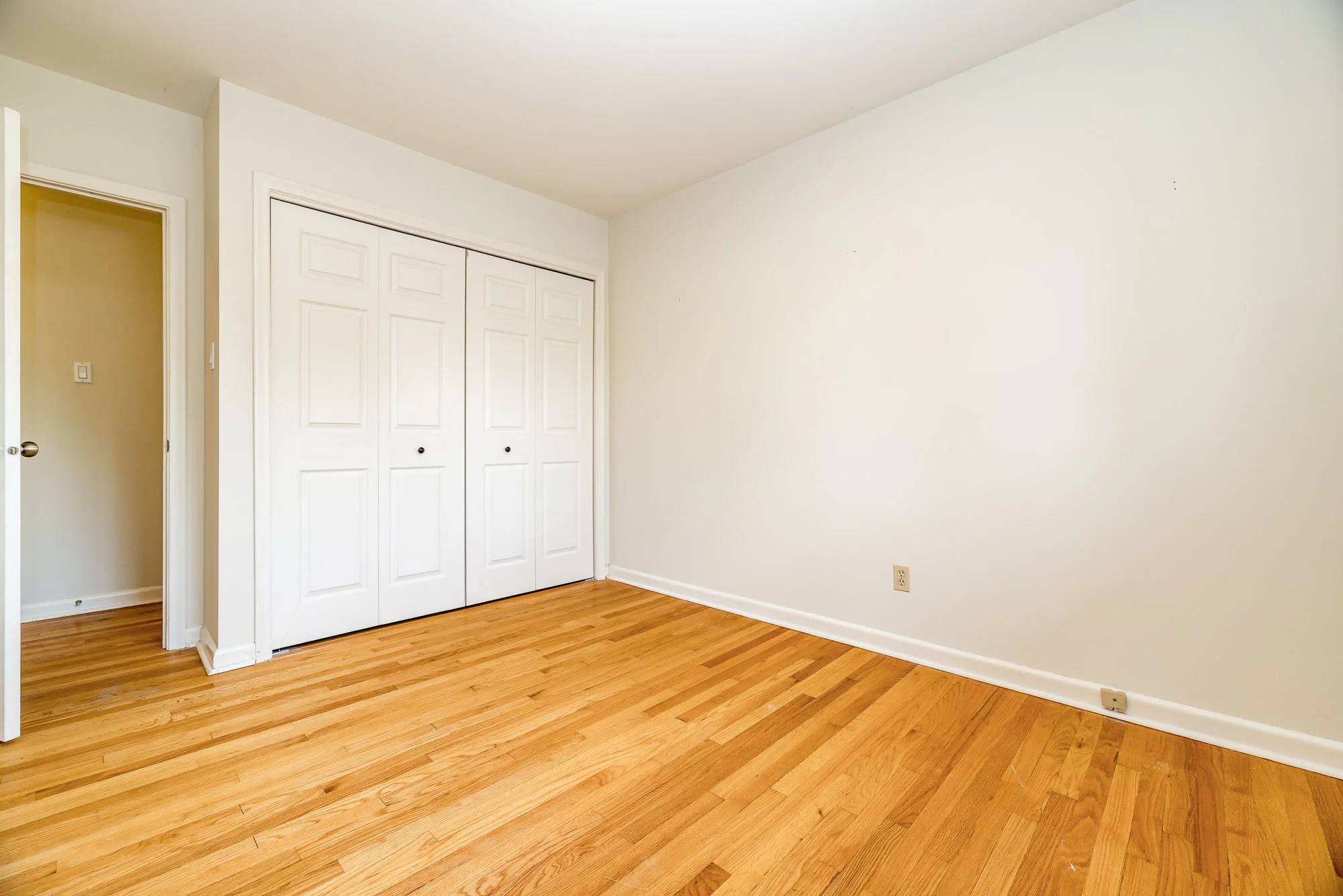 2740 Moncton_029.jpg