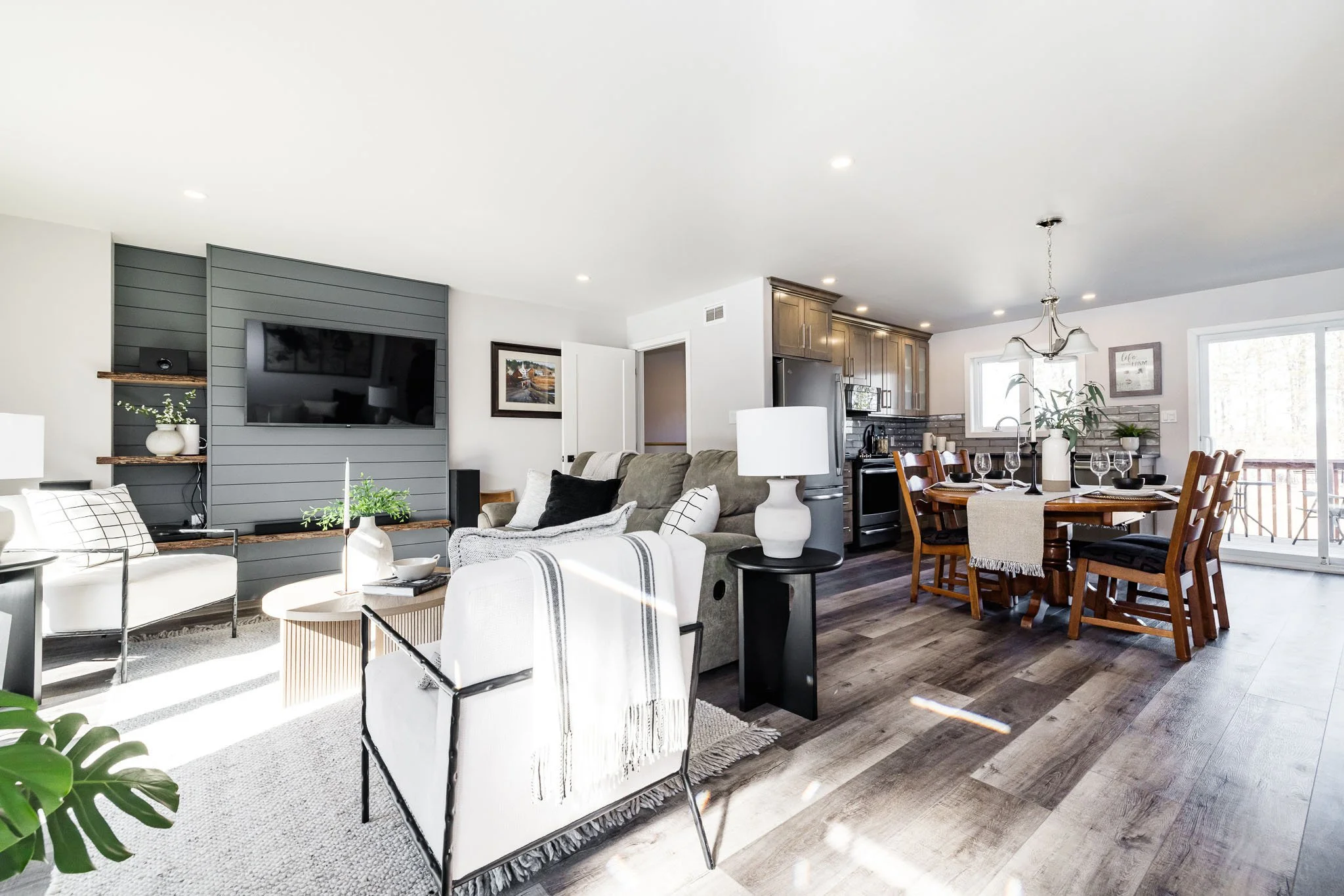 10625 Loughlin_014.jpg