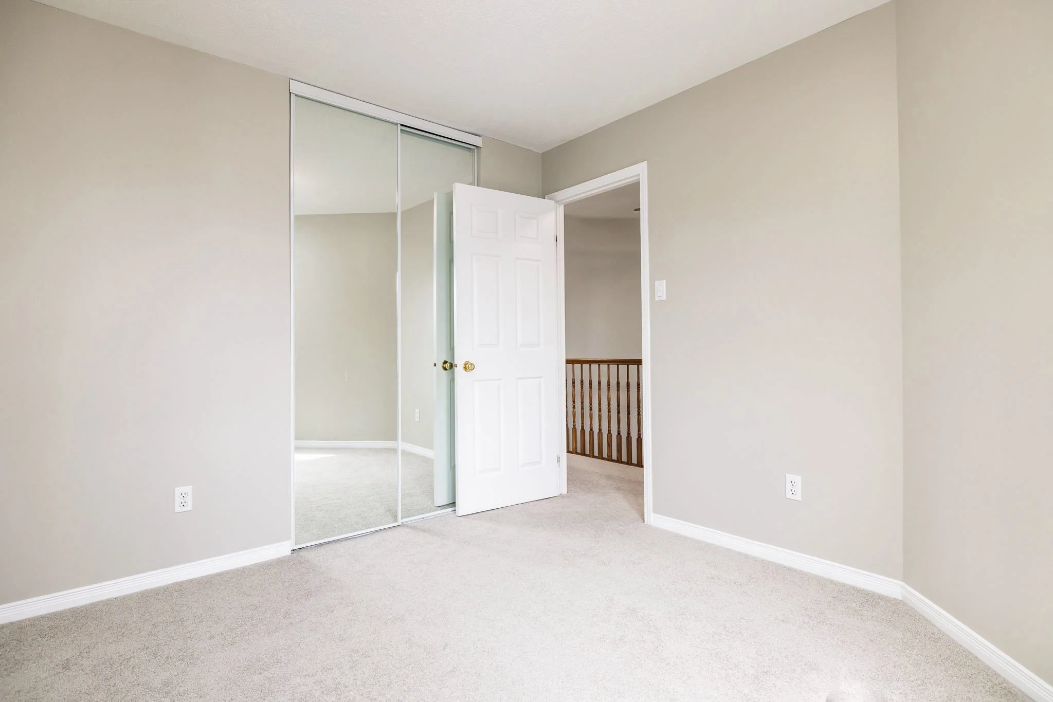 92 Deerfox_Upd3_044.jpg