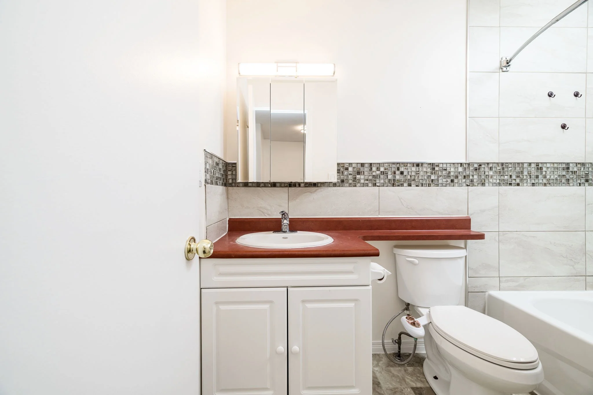 338 Woodfield_023.jpg