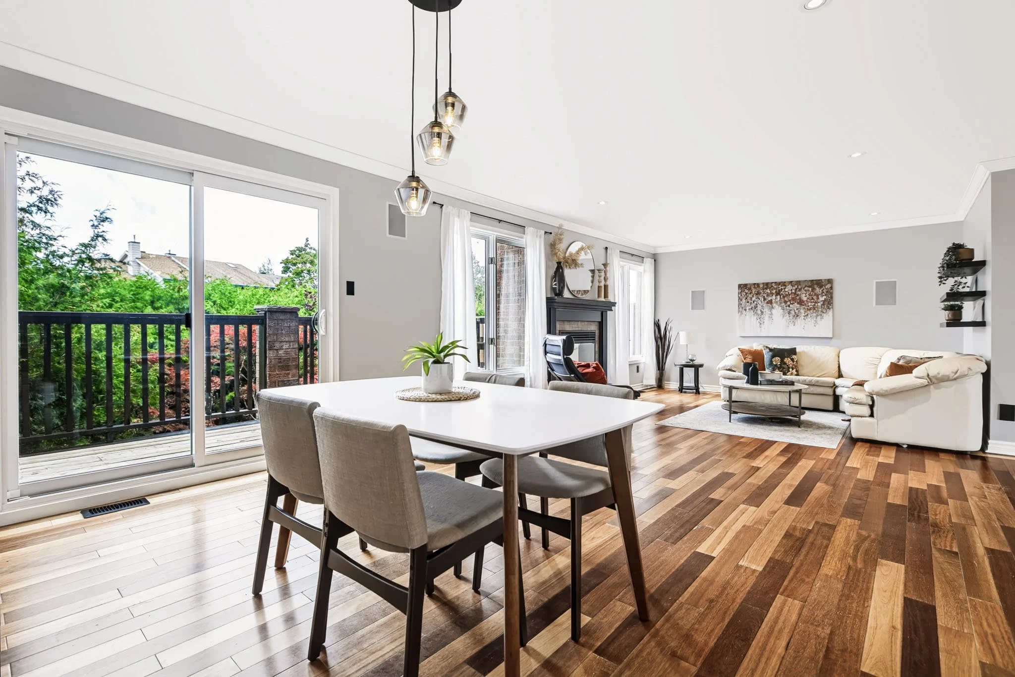 17 Catherwood_0017.jpg