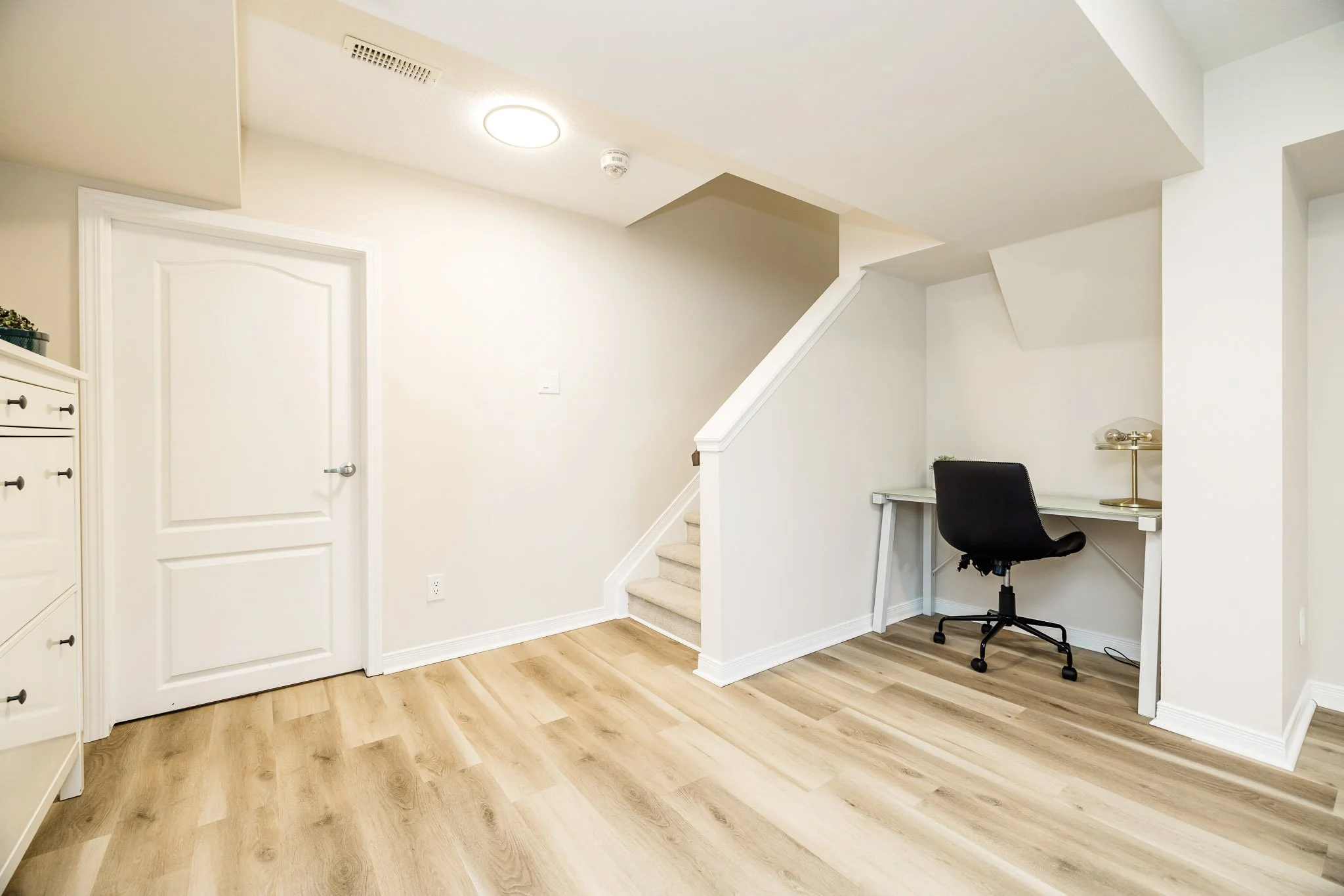 1869 Glencrest_043.jpg