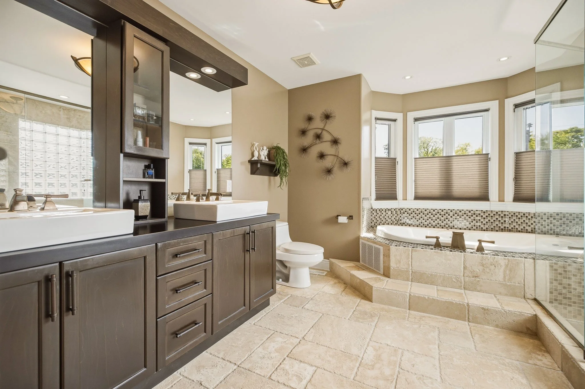 1419 Balmoral DR_0057.jpg
