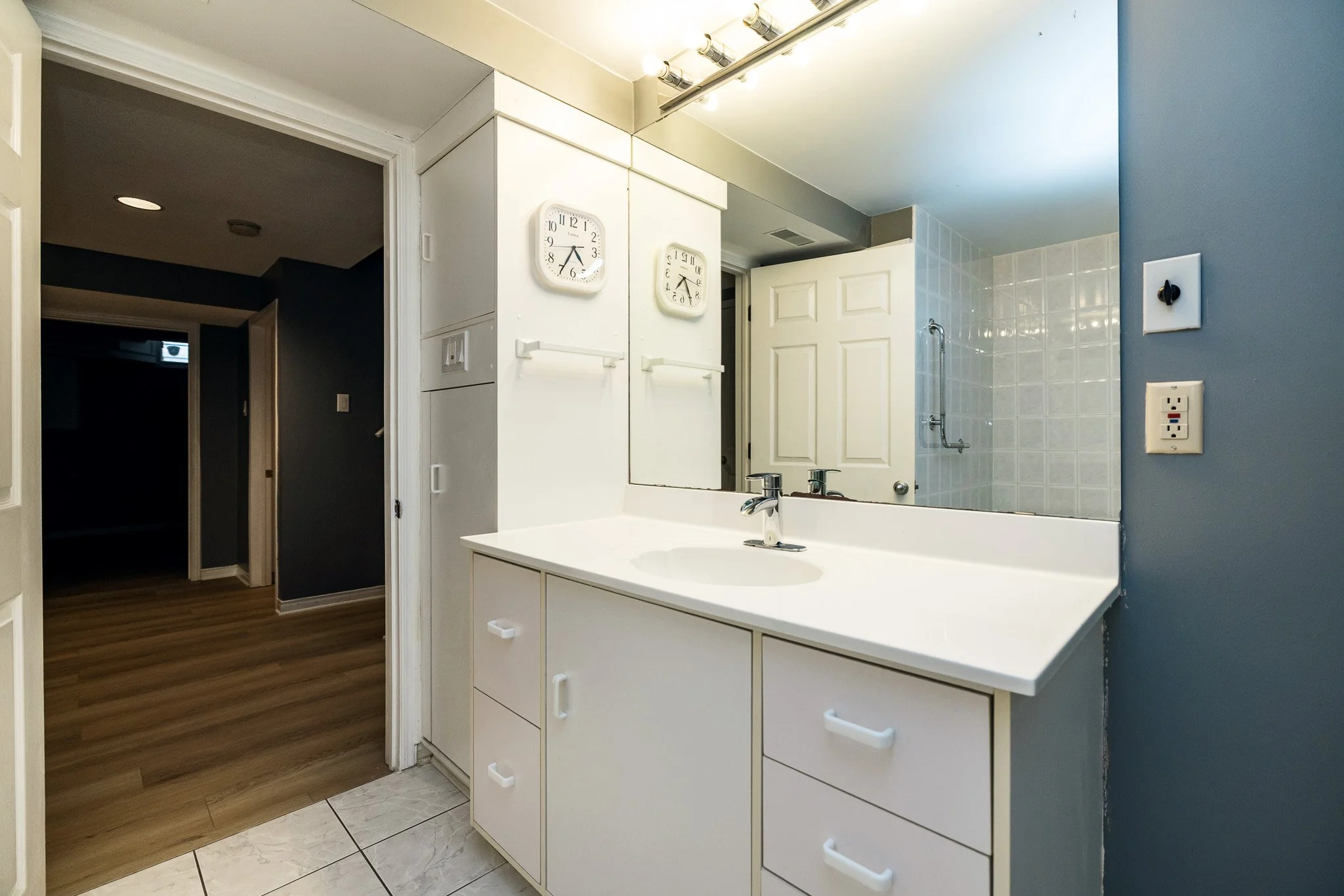 375 River Ridge_087.jpg