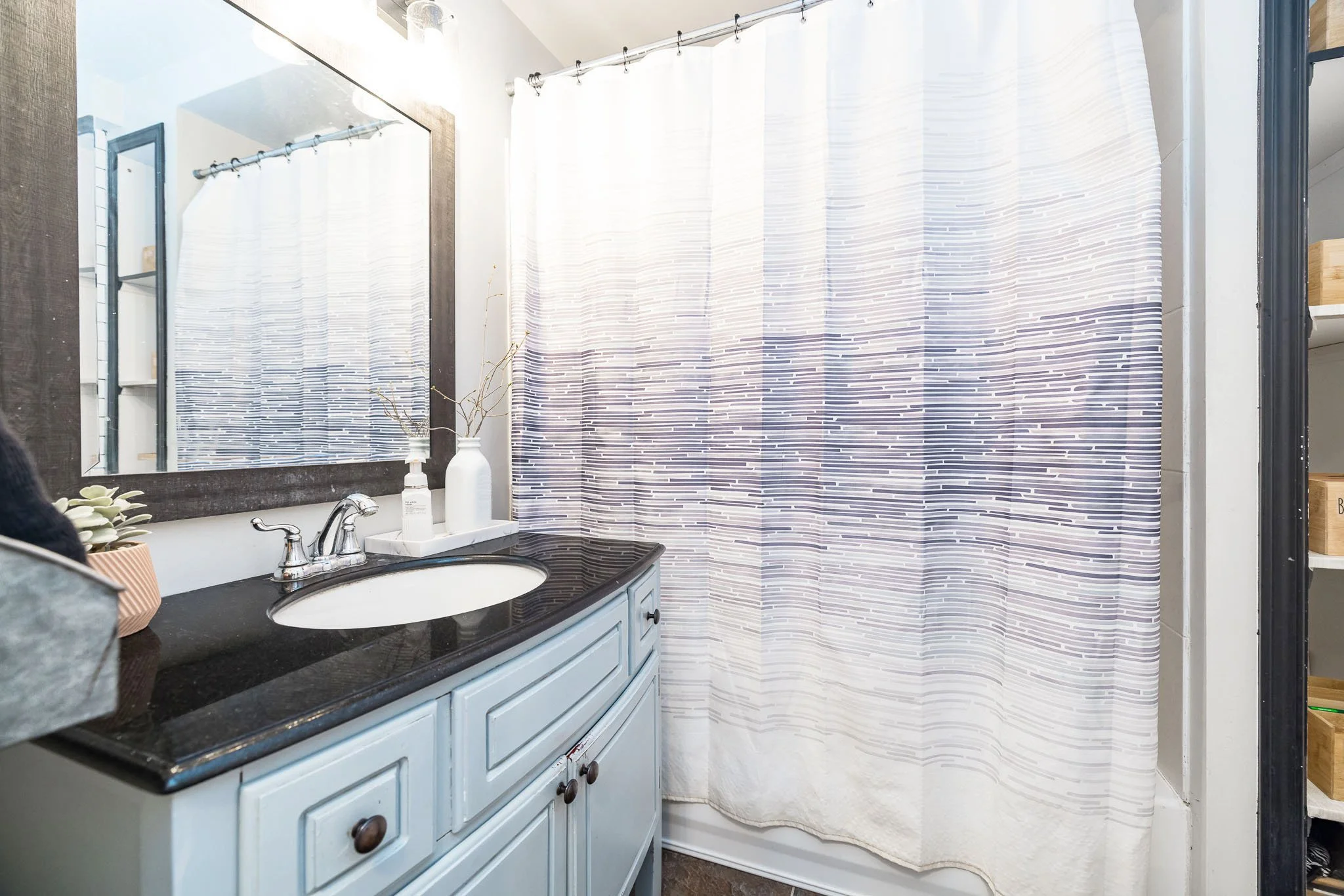 308 St George St_030.jpg