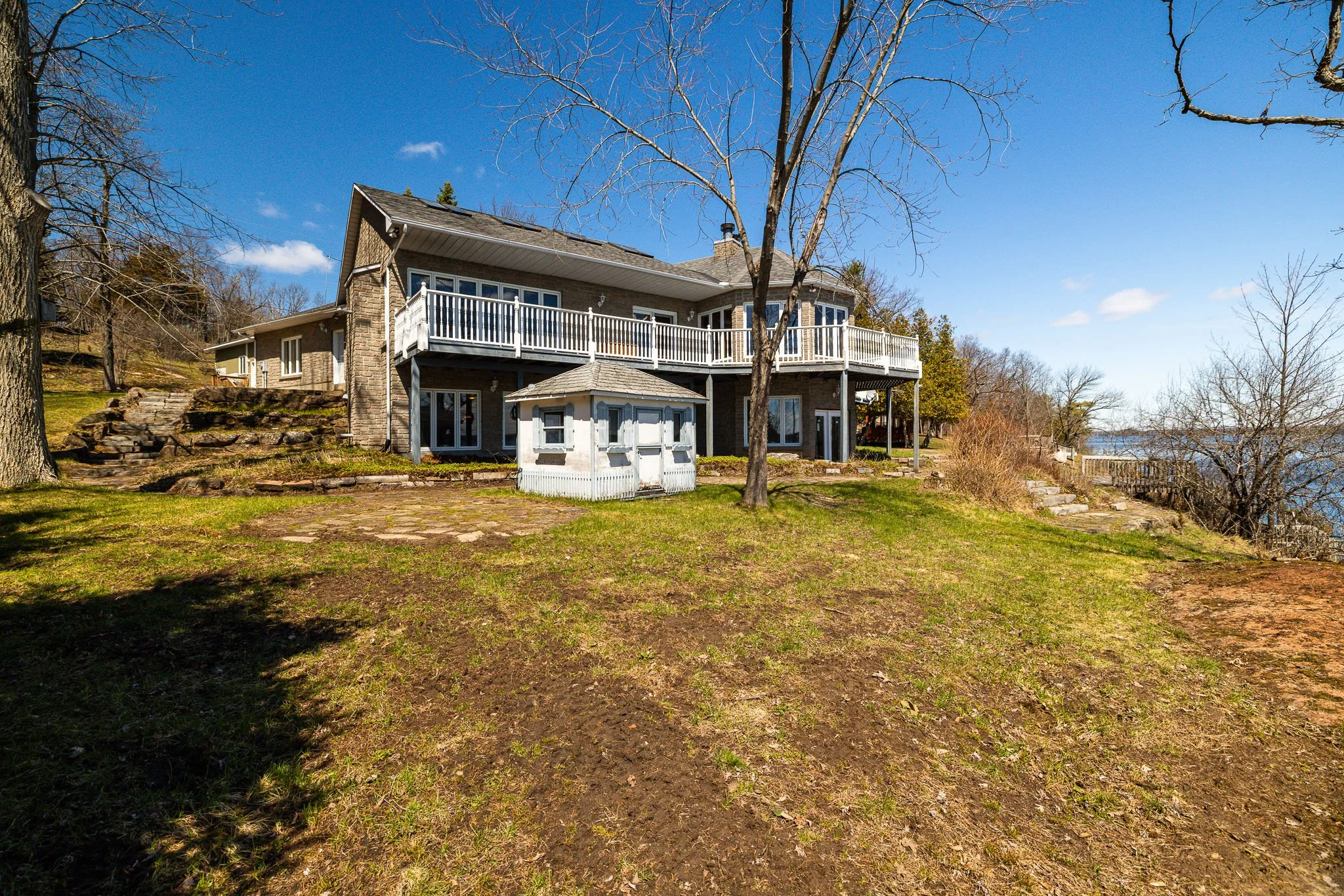 605 Big Rideau_069.jpg