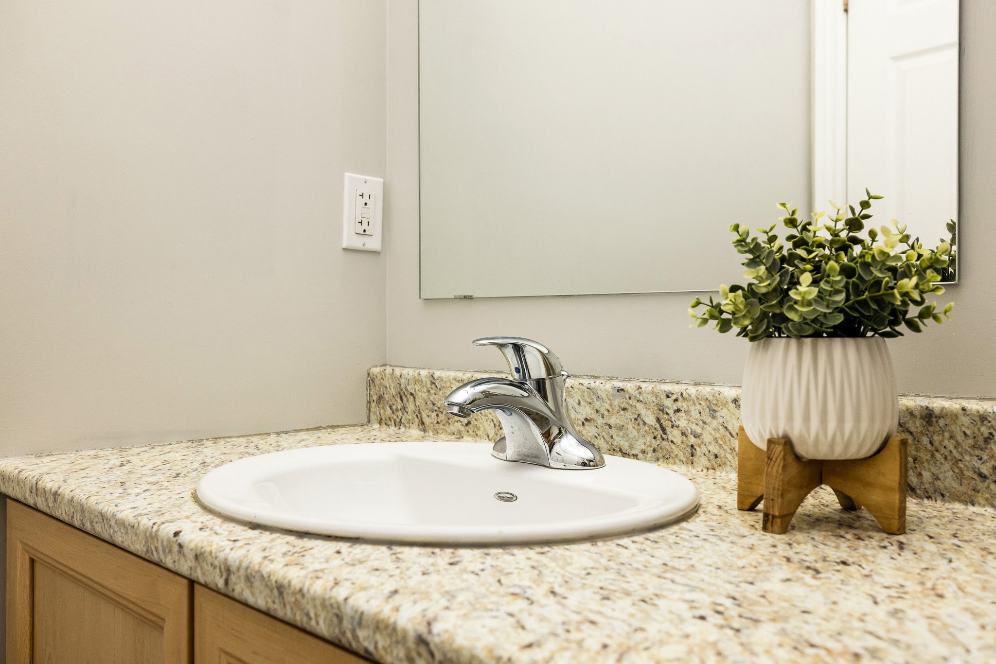 1210 McWatters 6_026.jpg