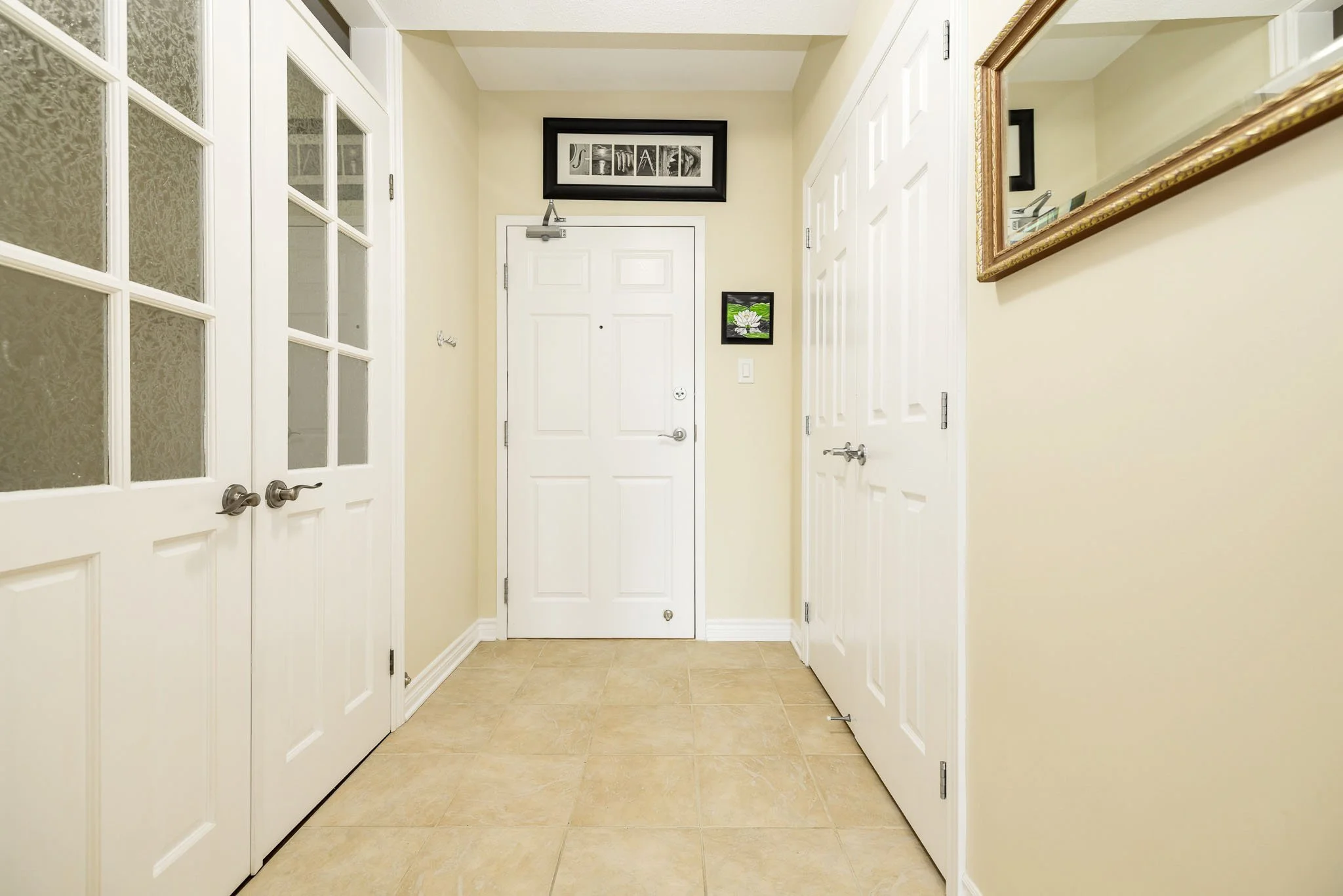 50 Magnolia 203_0010.jpg