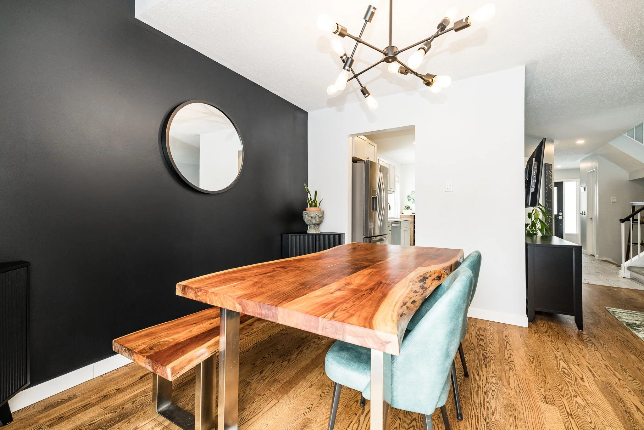 128 Pickwick_015.jpg