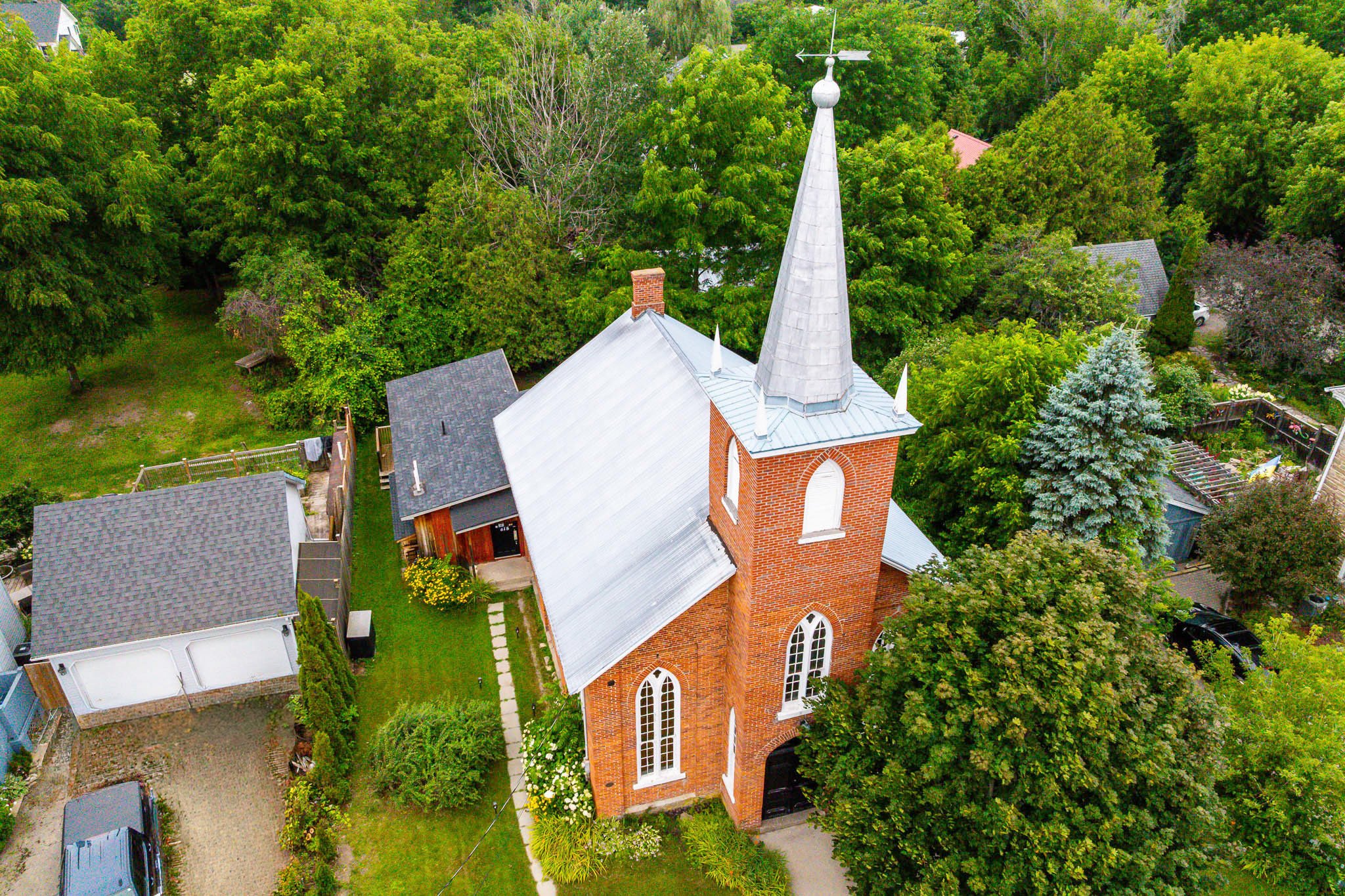 618 St Lawrence_0002.jpg