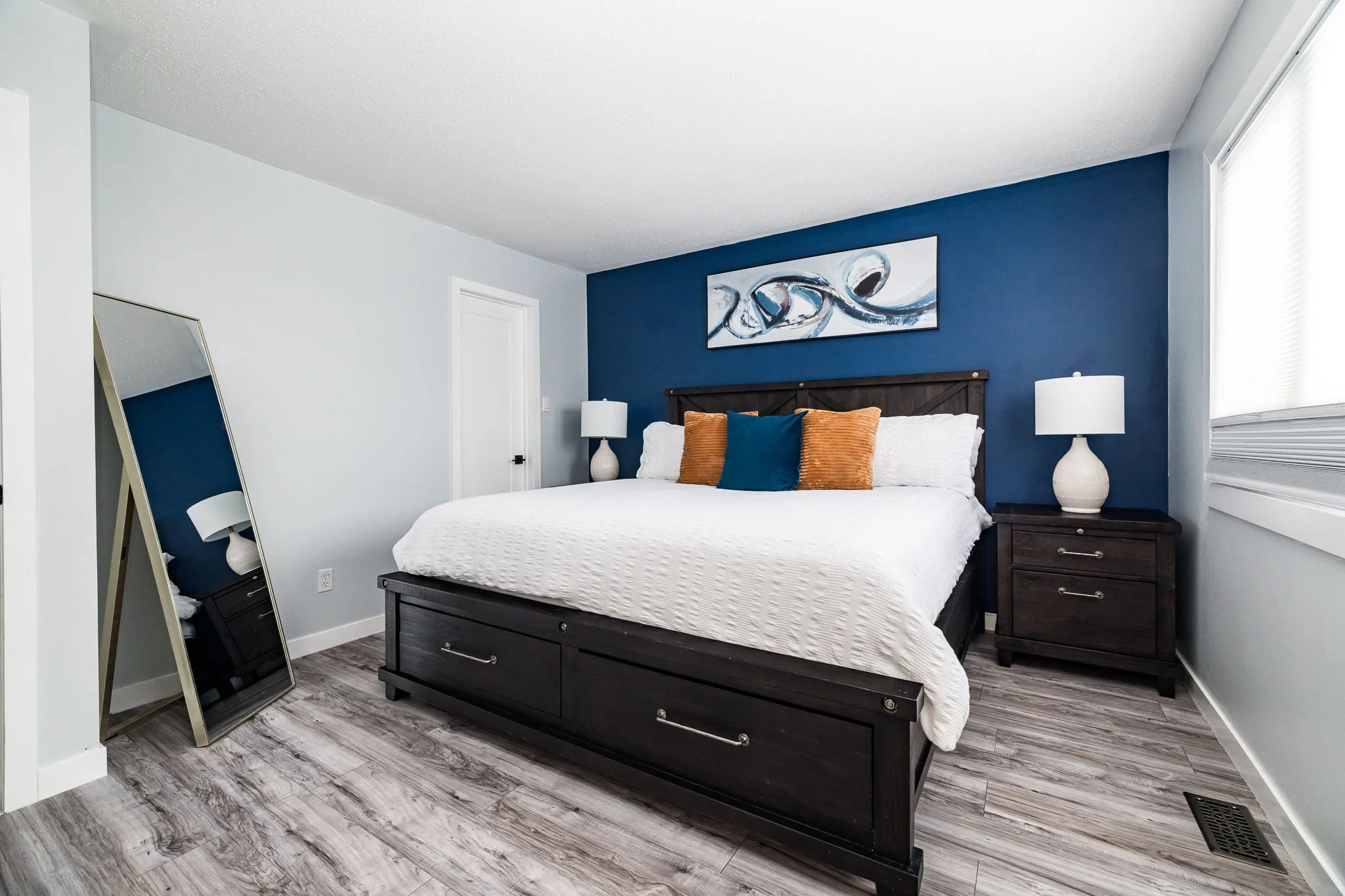 128 Pickwick_030.jpg