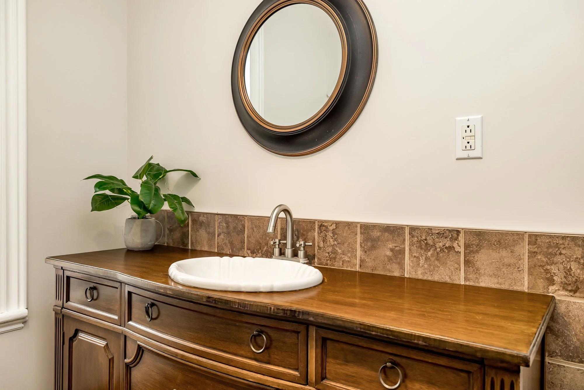 294 Dumbrille__078.jpg