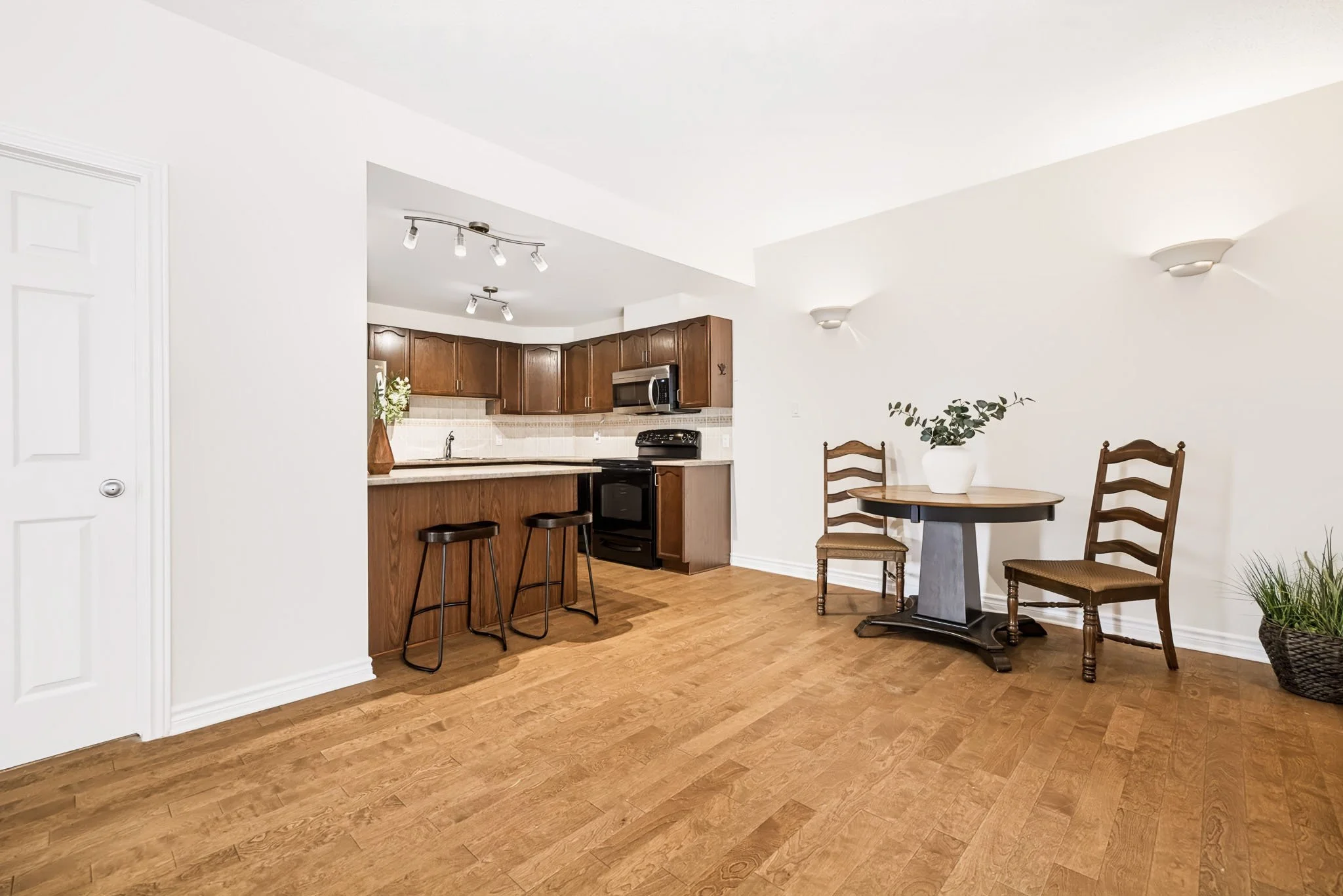 1113C Stittsville Main_0013.jpg