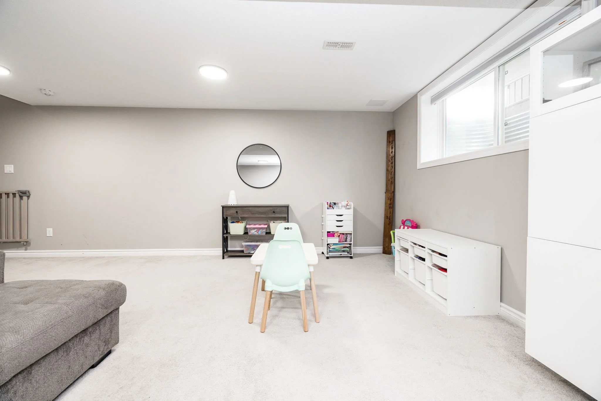 218 Akerson_0049.jpg