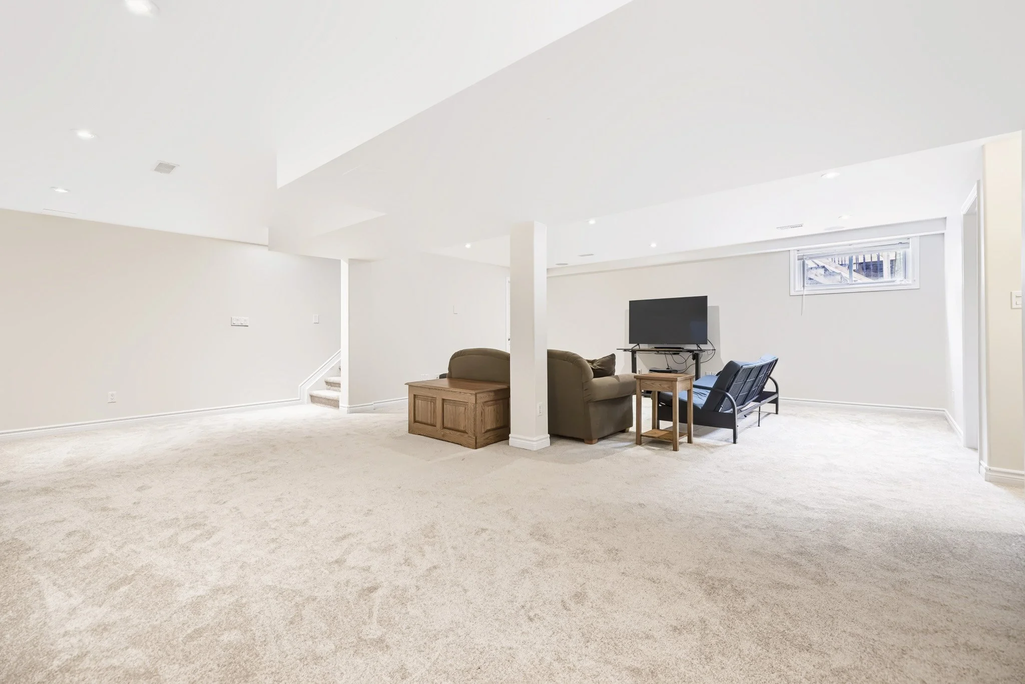 44 Meadowglen_0048.jpg