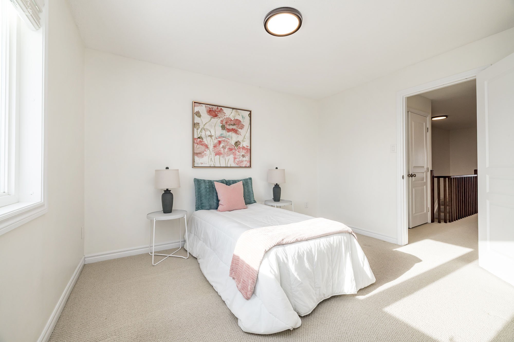 344 Kingbrook_036.jpg