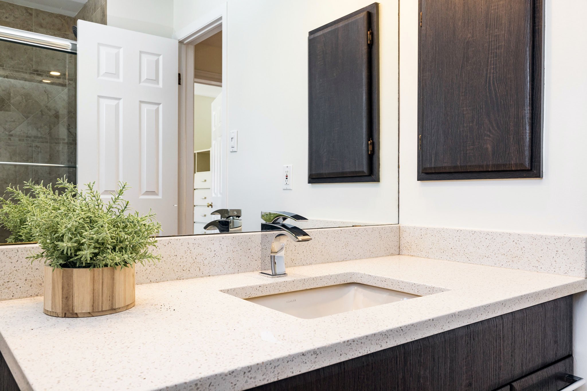 1404 Forest Valley_063.jpg