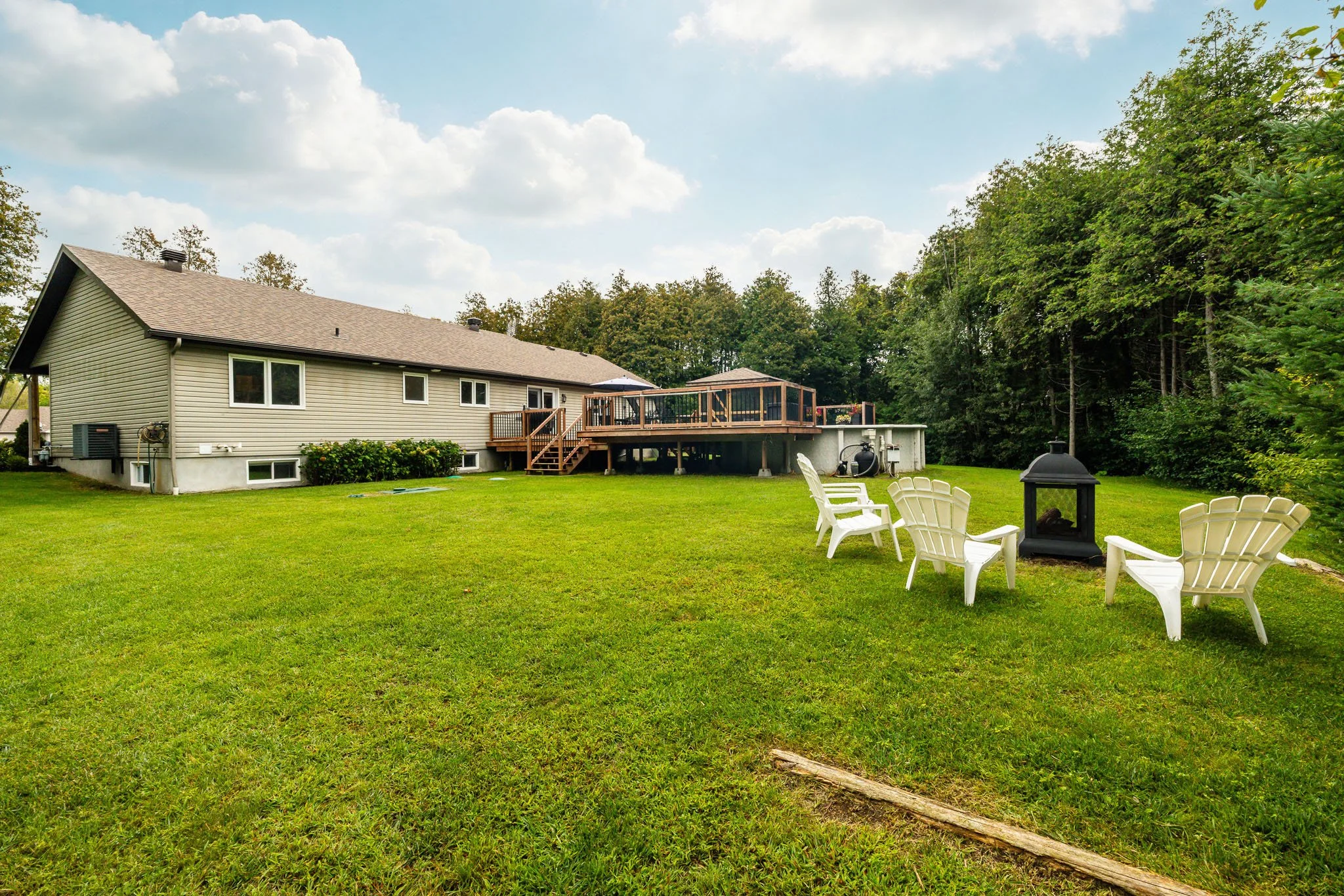 44 Meadowglen_0069.jpg