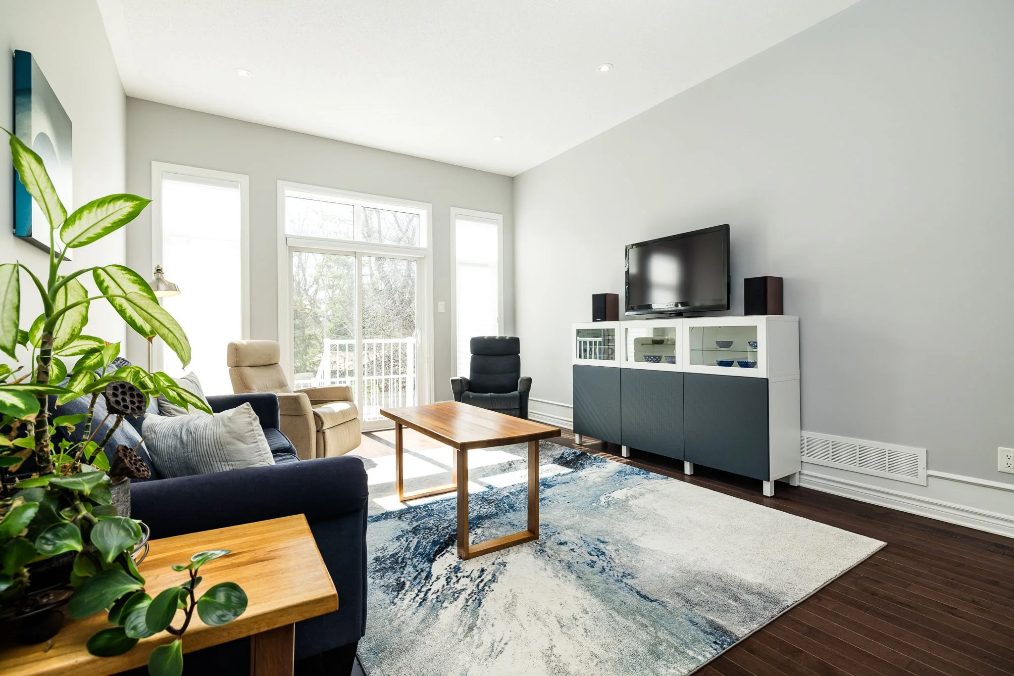 156 Oxford St W_016.jpg