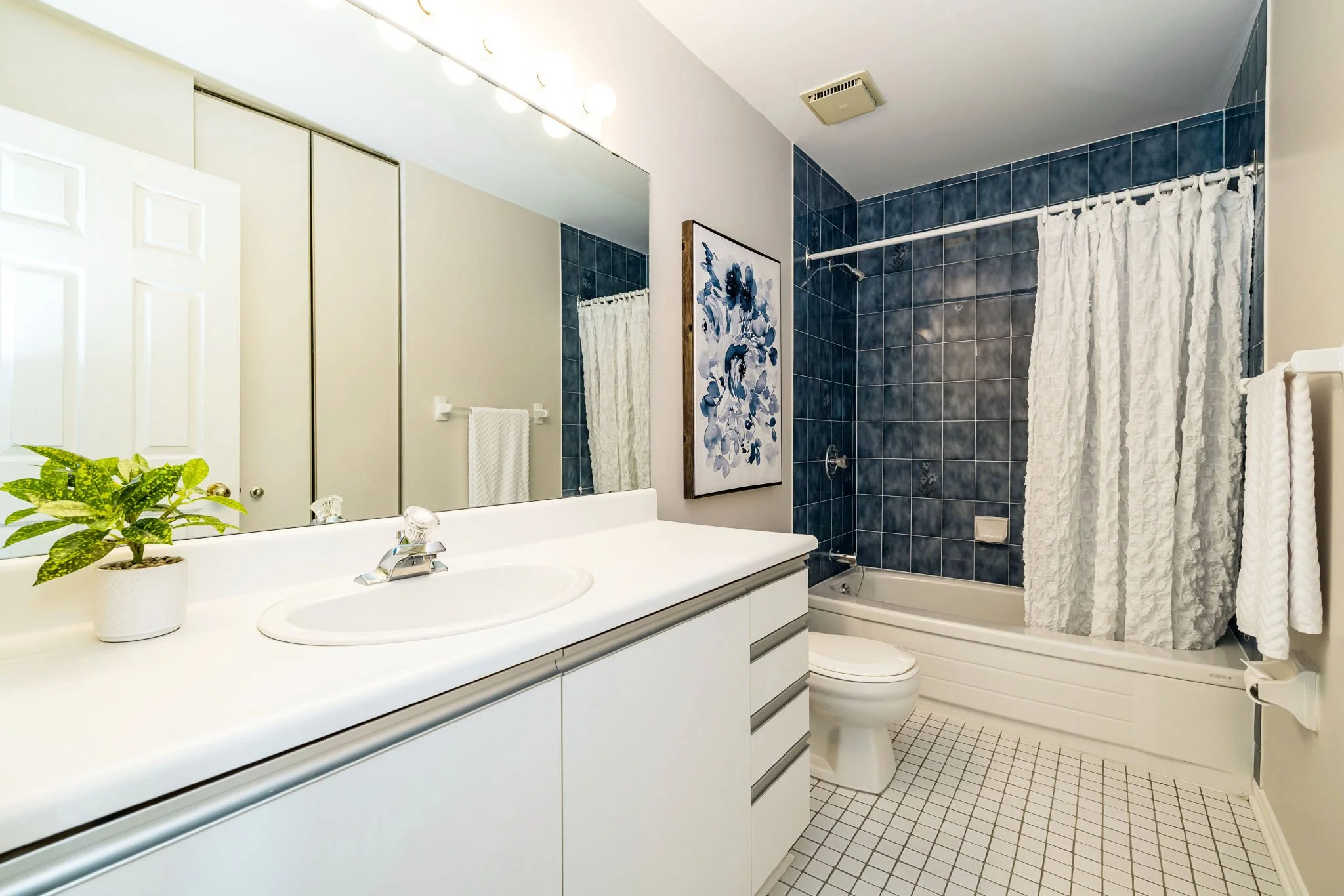 2751 Massicotte_Update_035.jpg