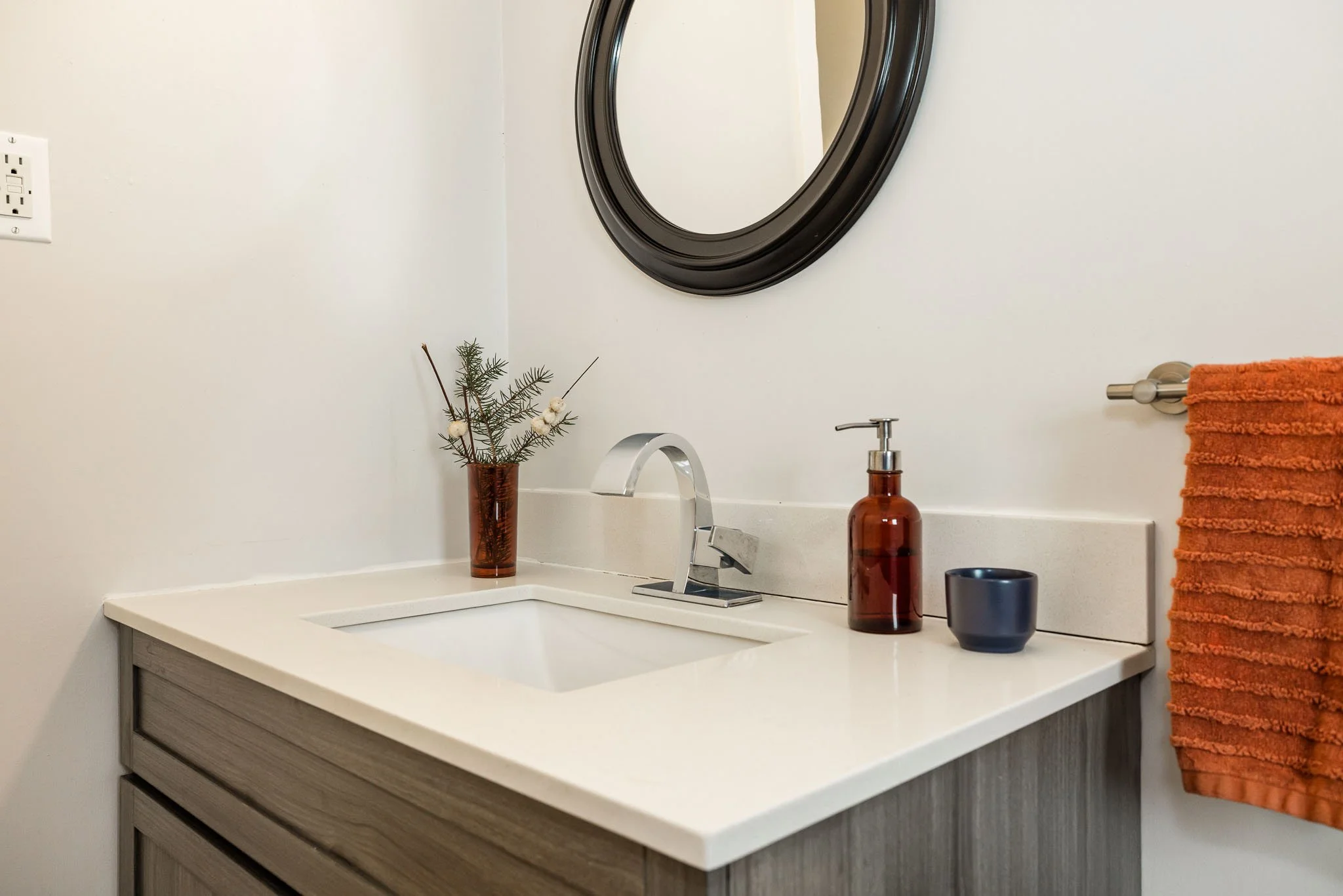 2196 Plesser_033.jpg