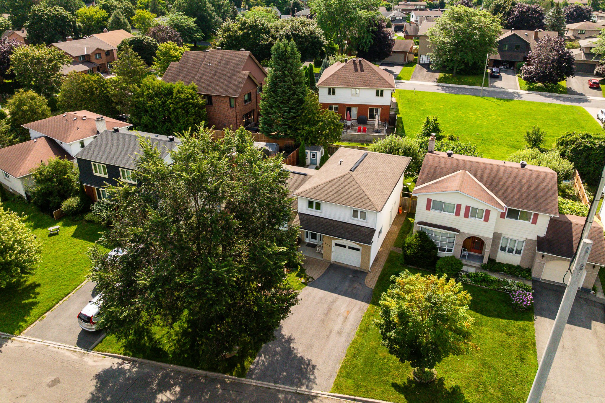 230 Lincoln Heights_0004.jpg