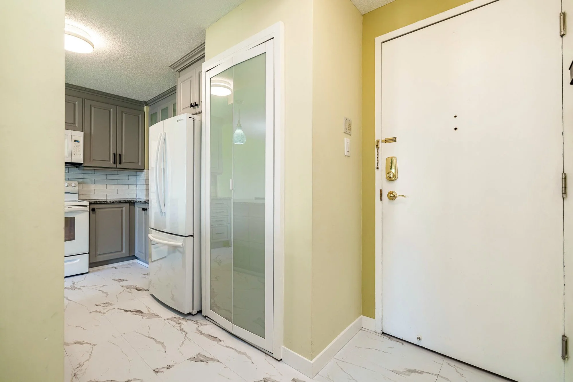 1025 Grenon 115_021.jpg