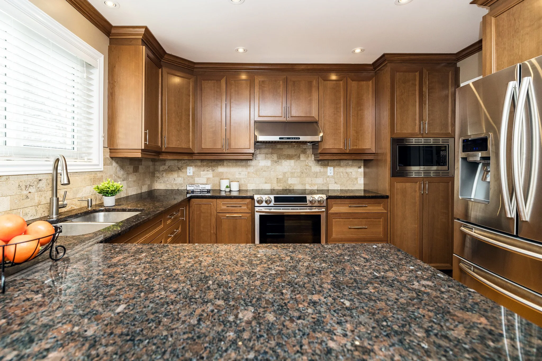 375 River Ridge_027.jpg