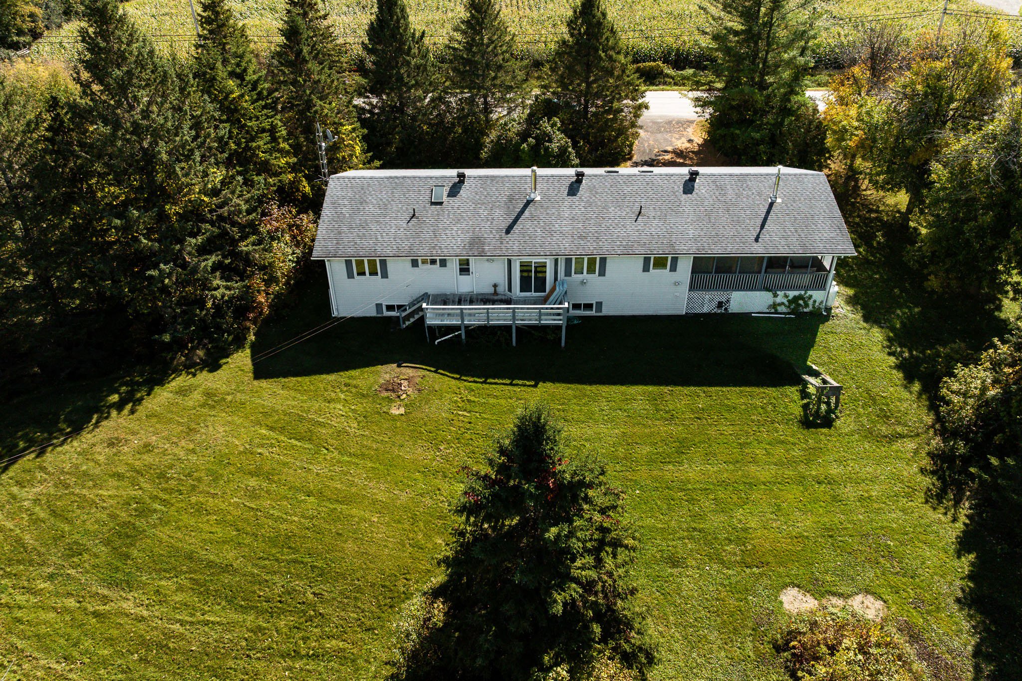 589 River Rd__0063.jpg