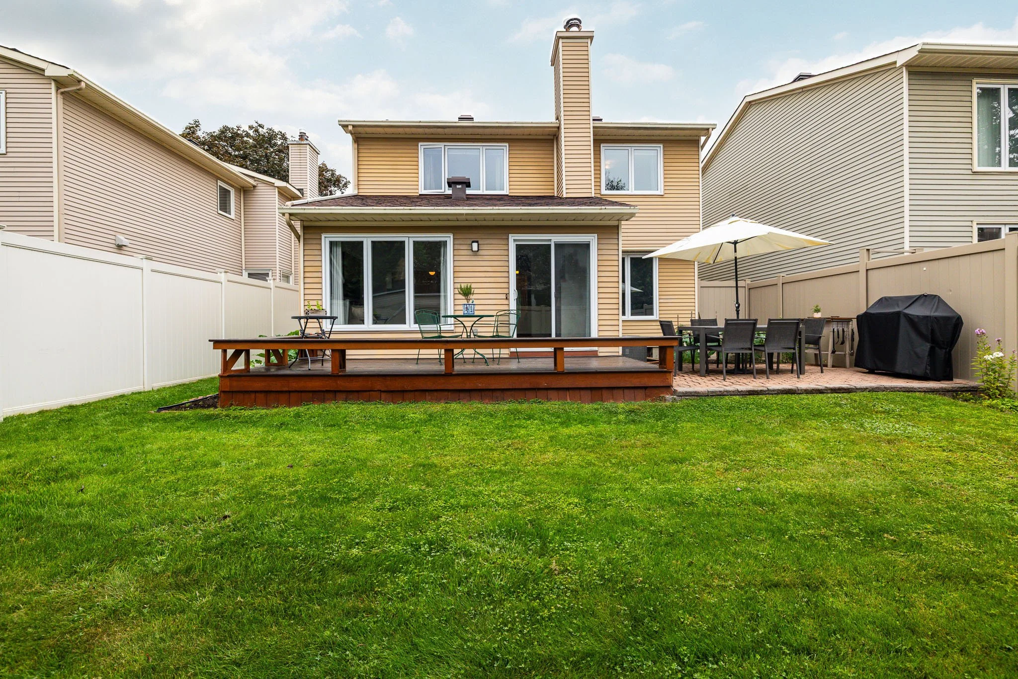 6068 Ridgelea_0060.jpg
