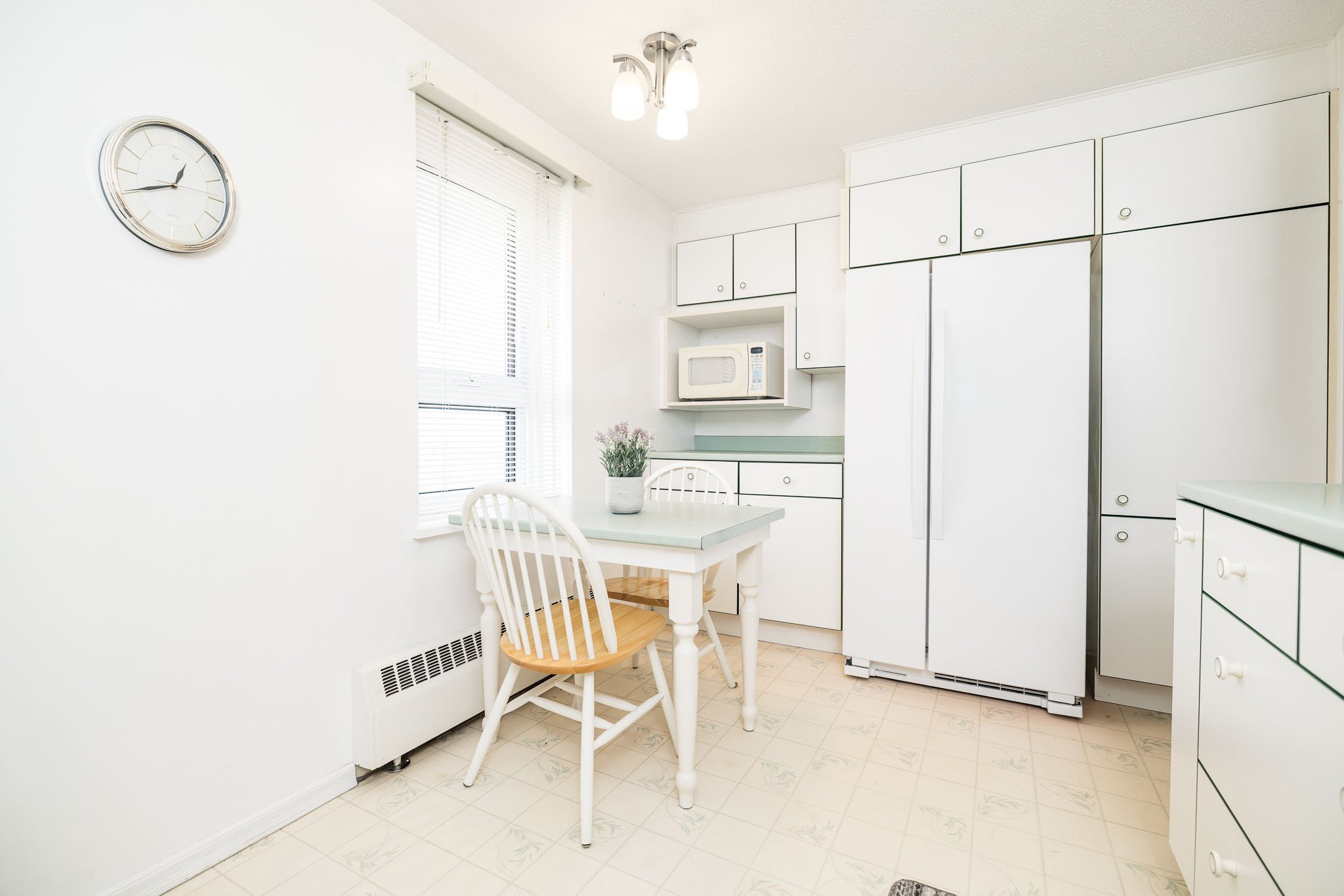 1356 Meadowlands 701_023.jpg