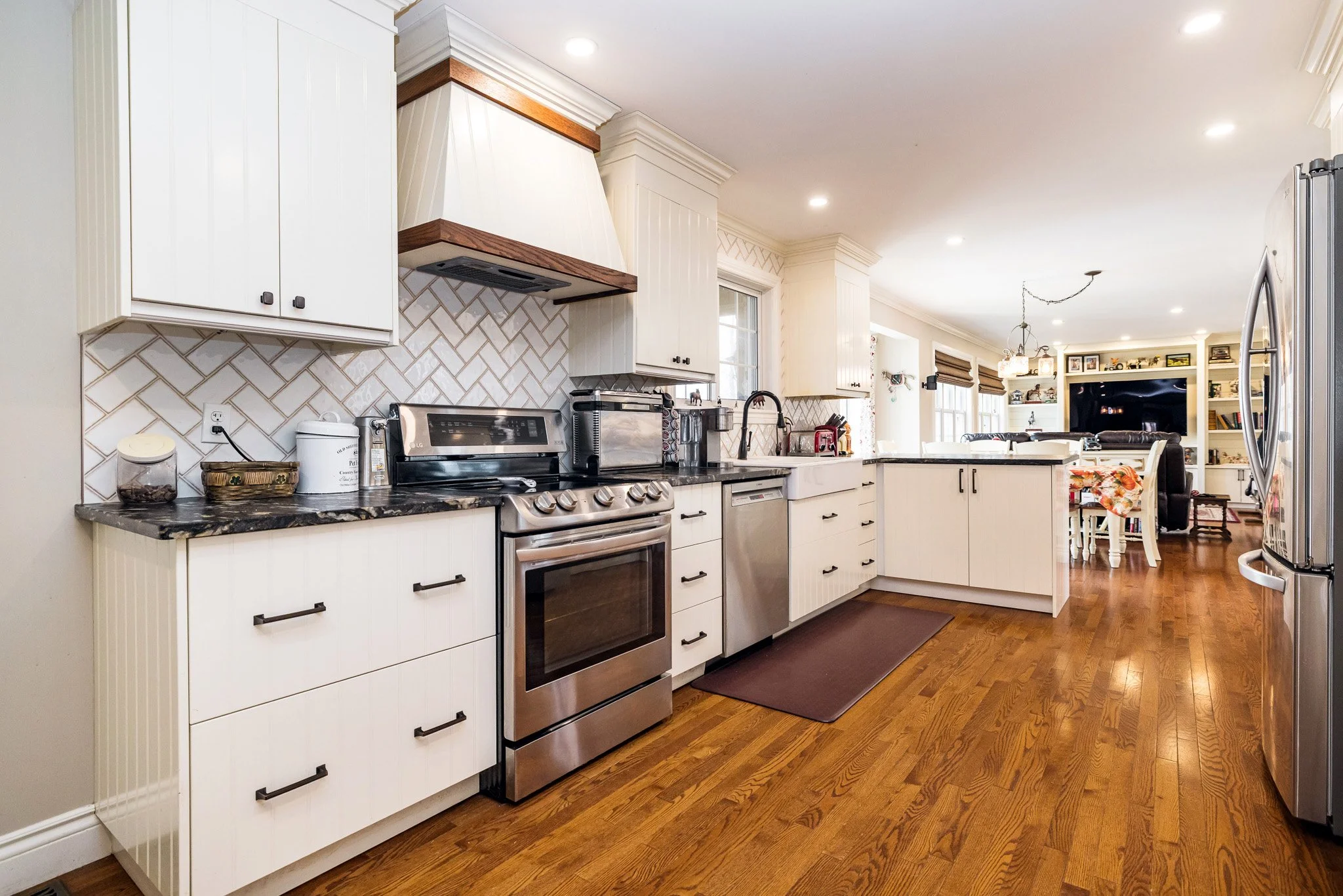 4620 Appleton Side Rd_026.jpg