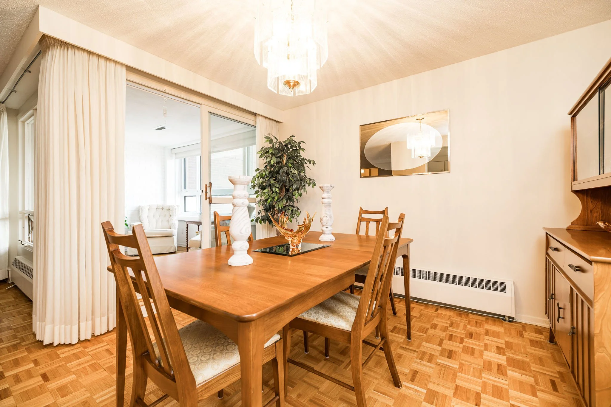 1356 Meadowlands 701_020.jpg