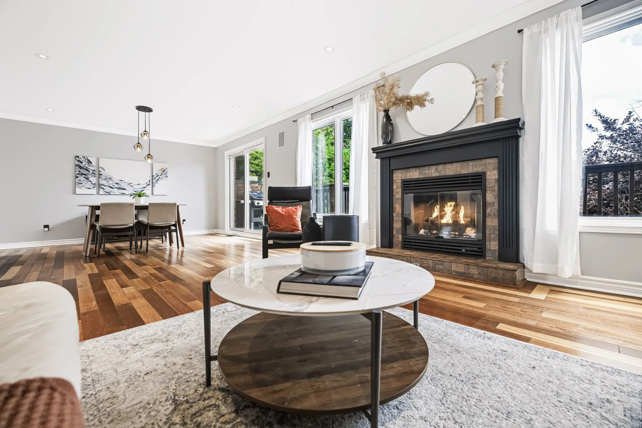 17 Catherwood_0014.jpg