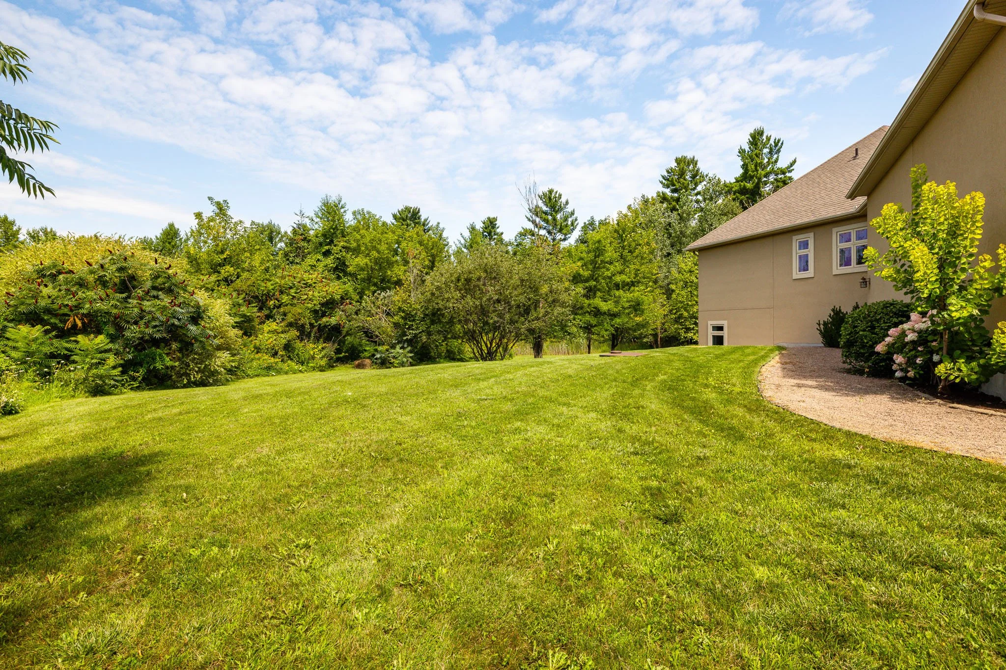 1517 Monaghan_0090.jpg