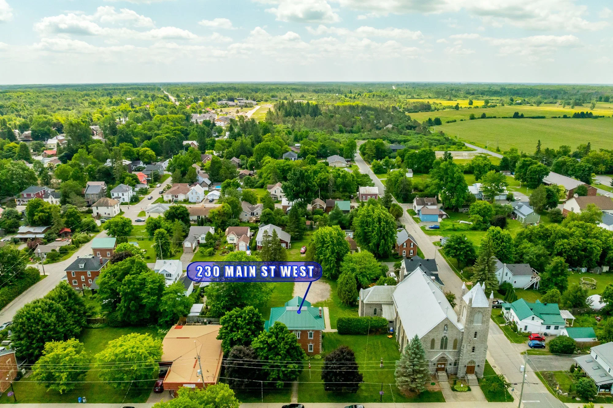 230 Main St W_002.jpg