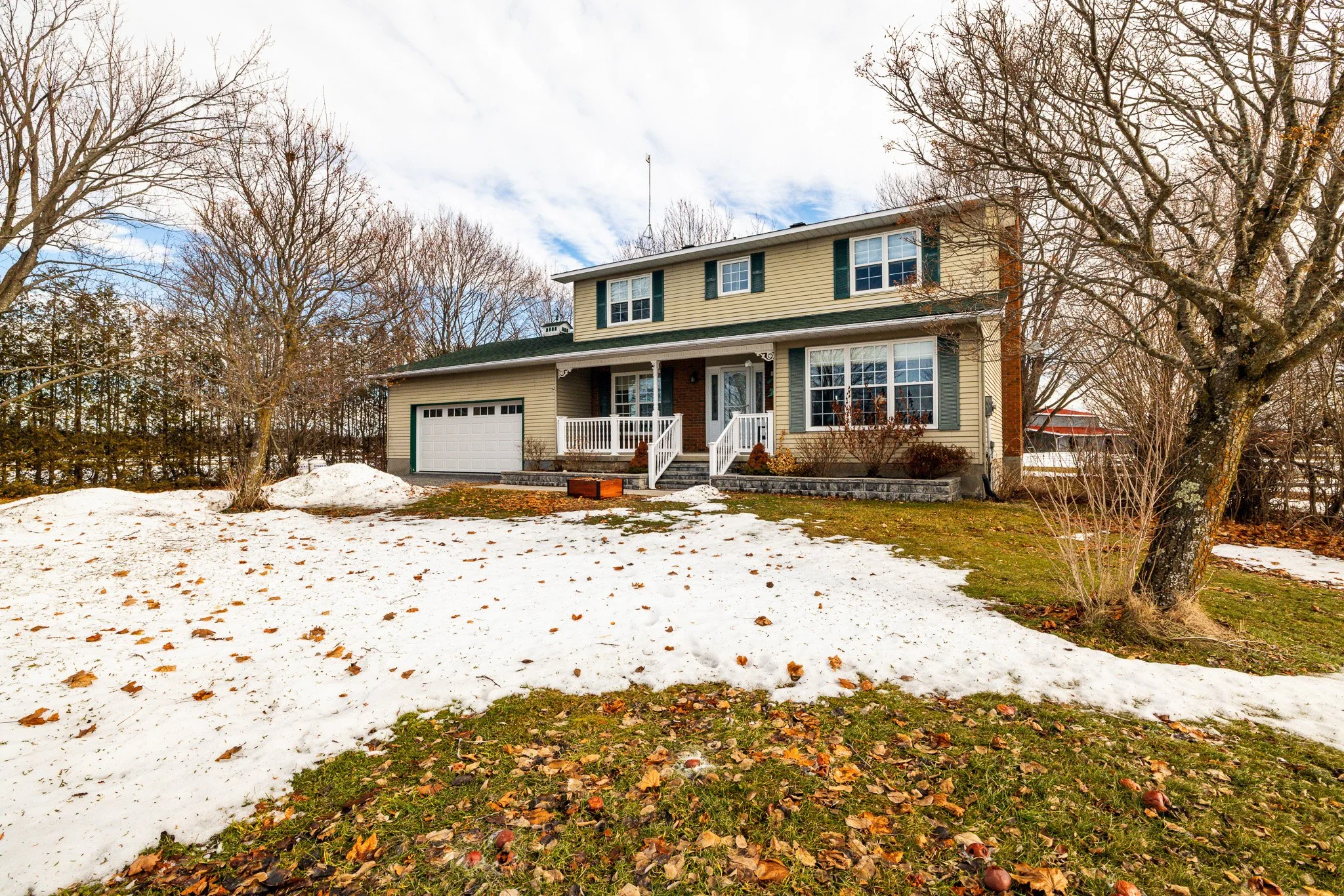 4620 Appleton Side Rd_003.jpg