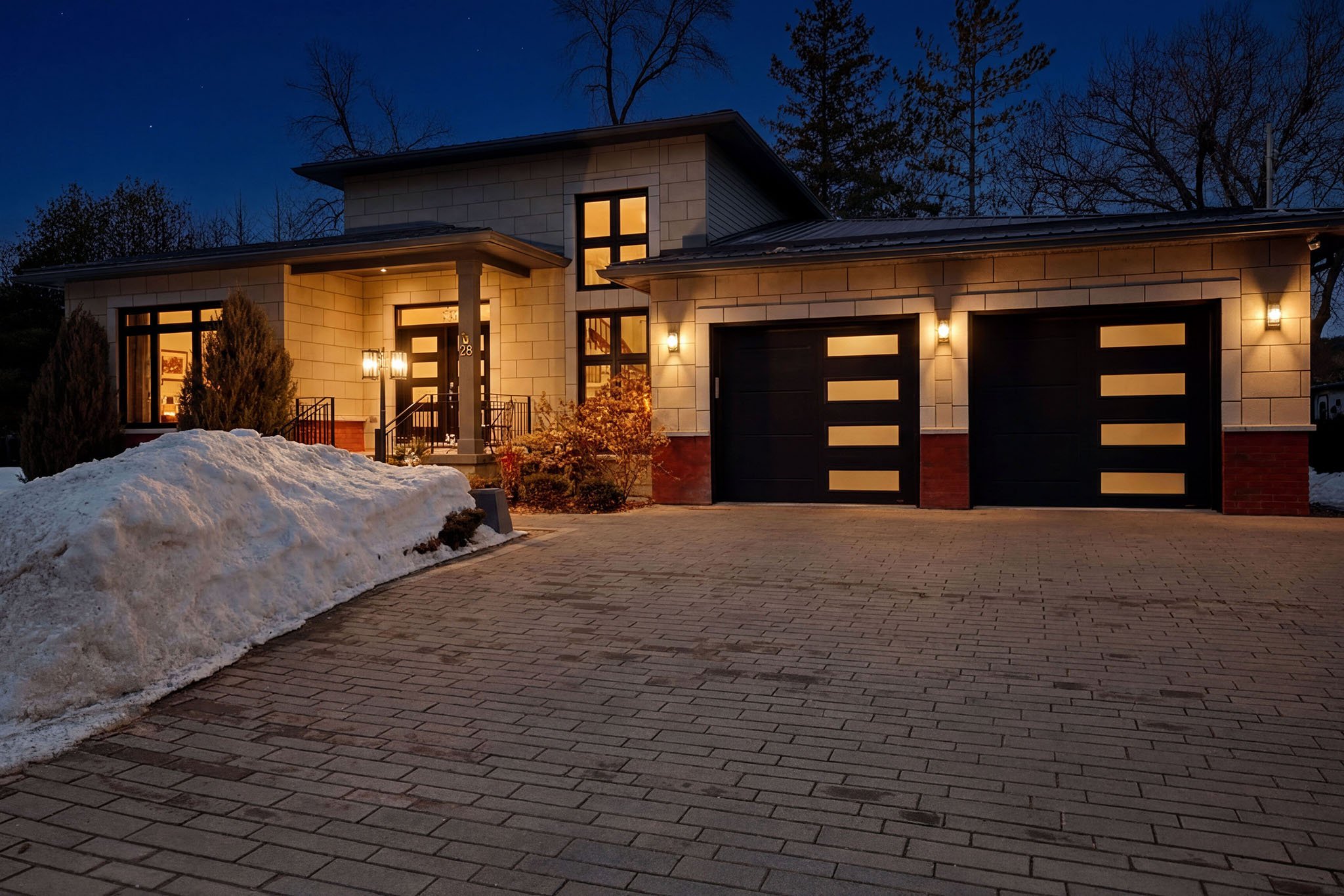 28 George_004 night.jpeg