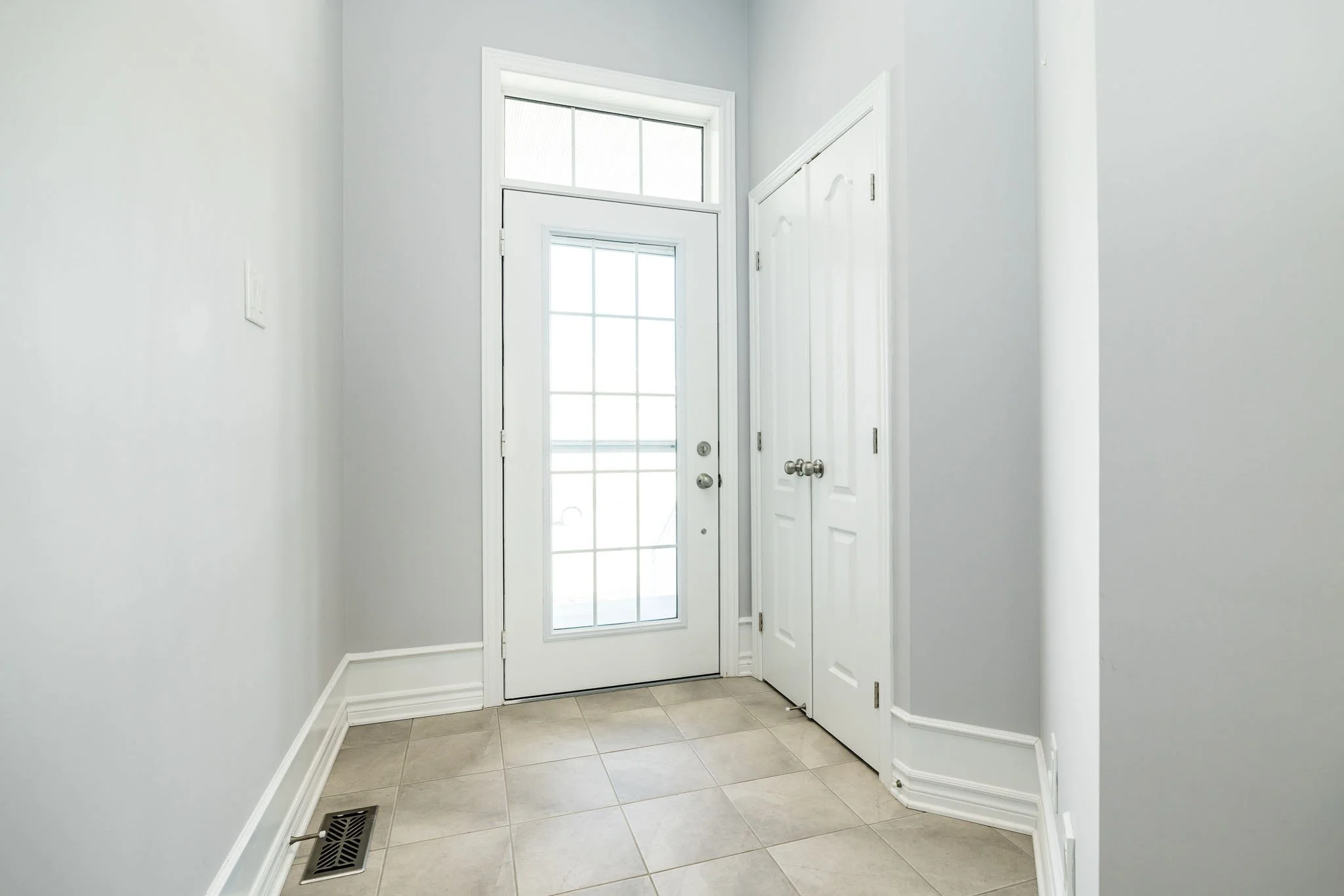 156 Oxford St W_006.jpg