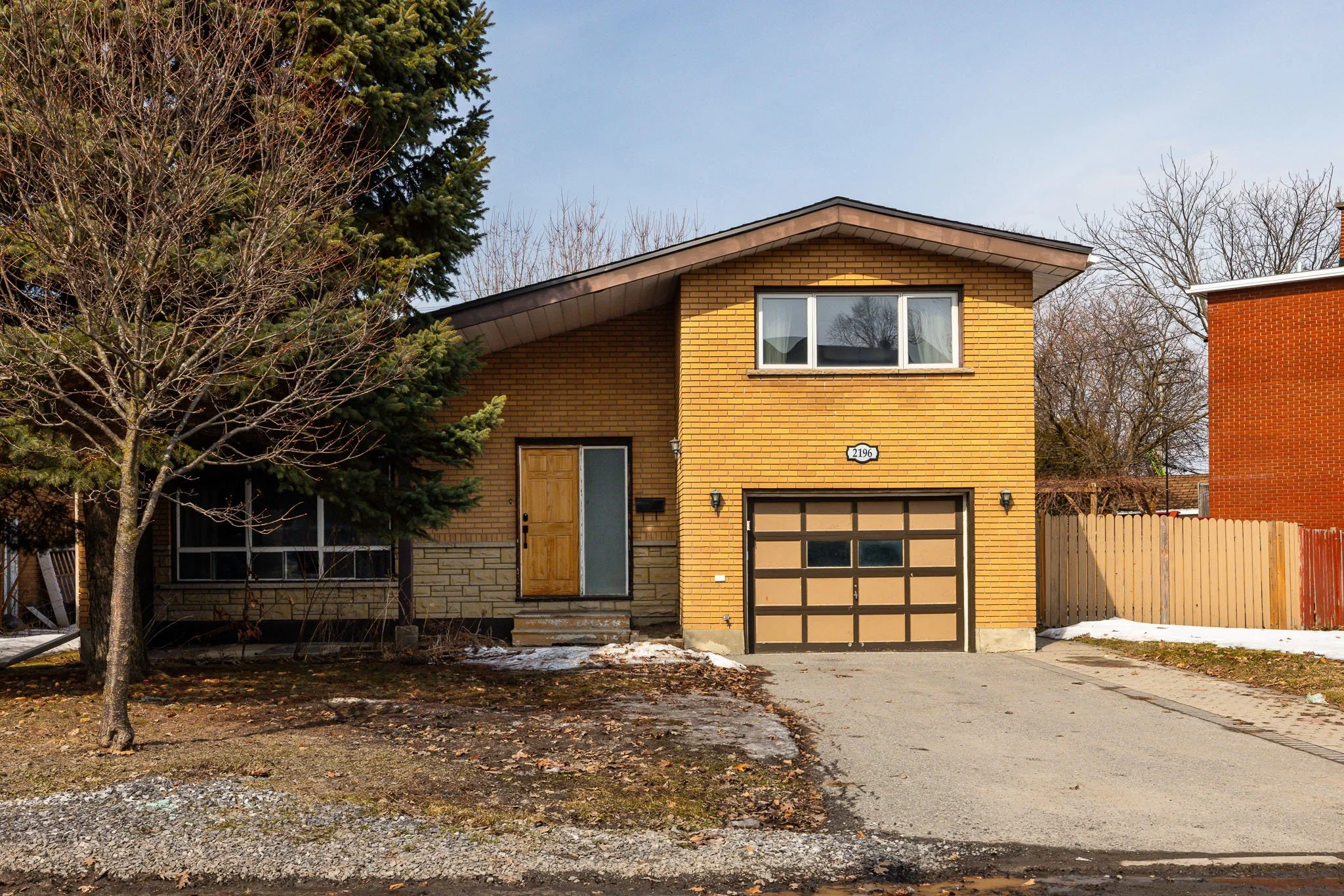 2196 Plesser_001.jpg