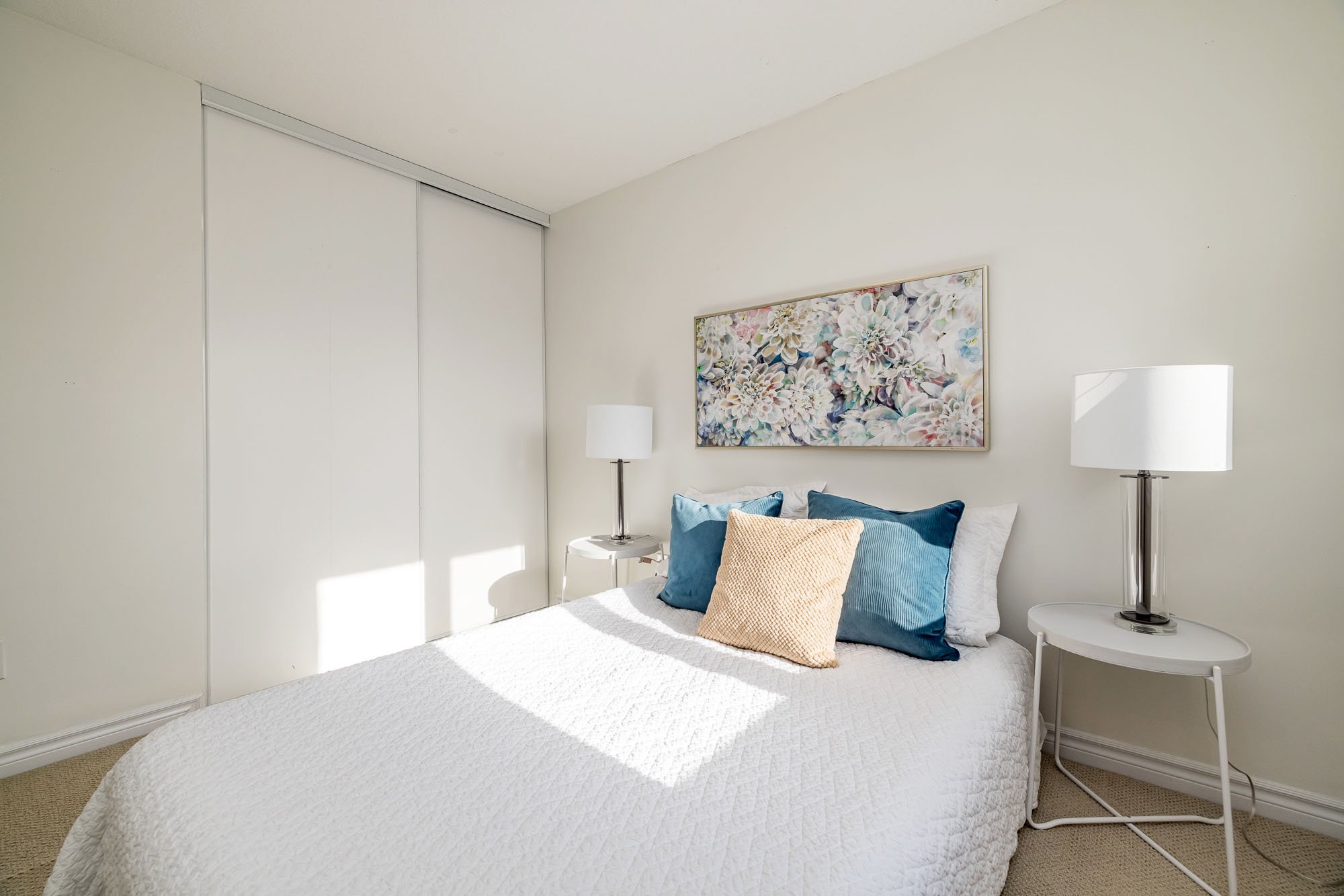 344 Kingbrook_041.jpg