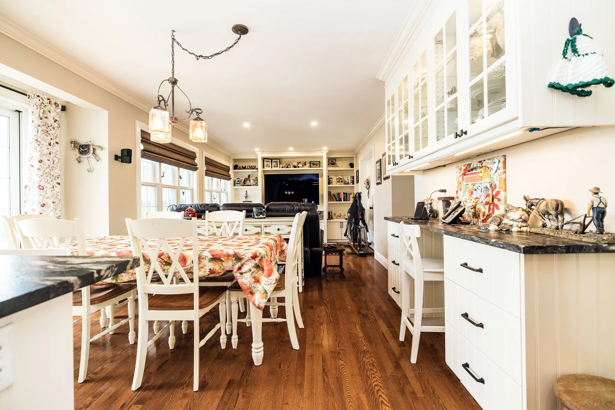 4620 Appleton Side Rd_021.jpg