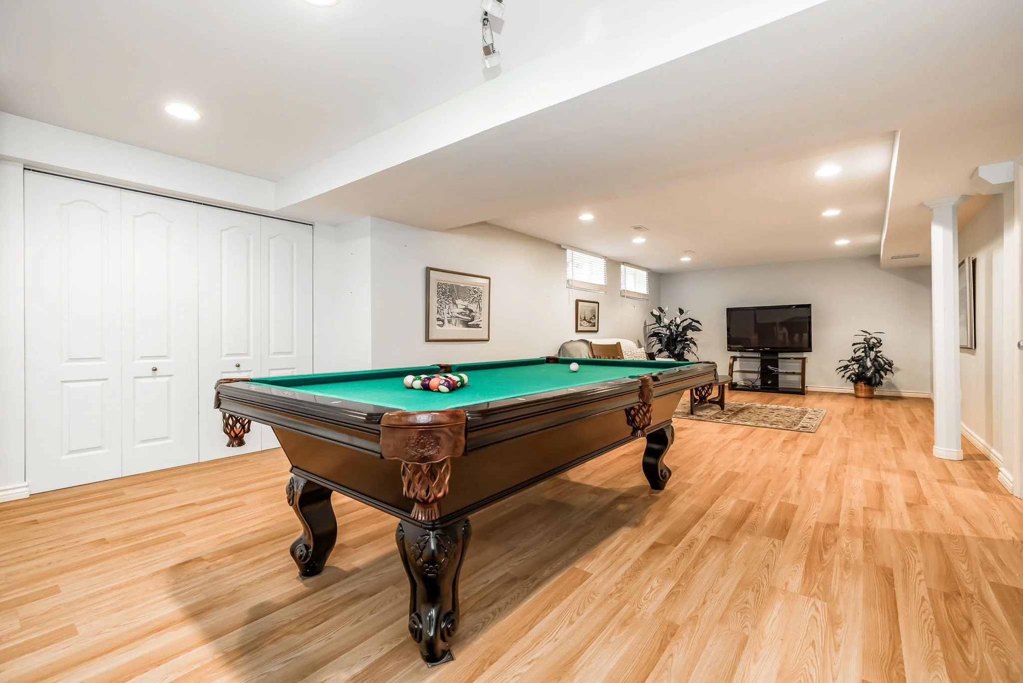 36 Oakbriar_064.jpg