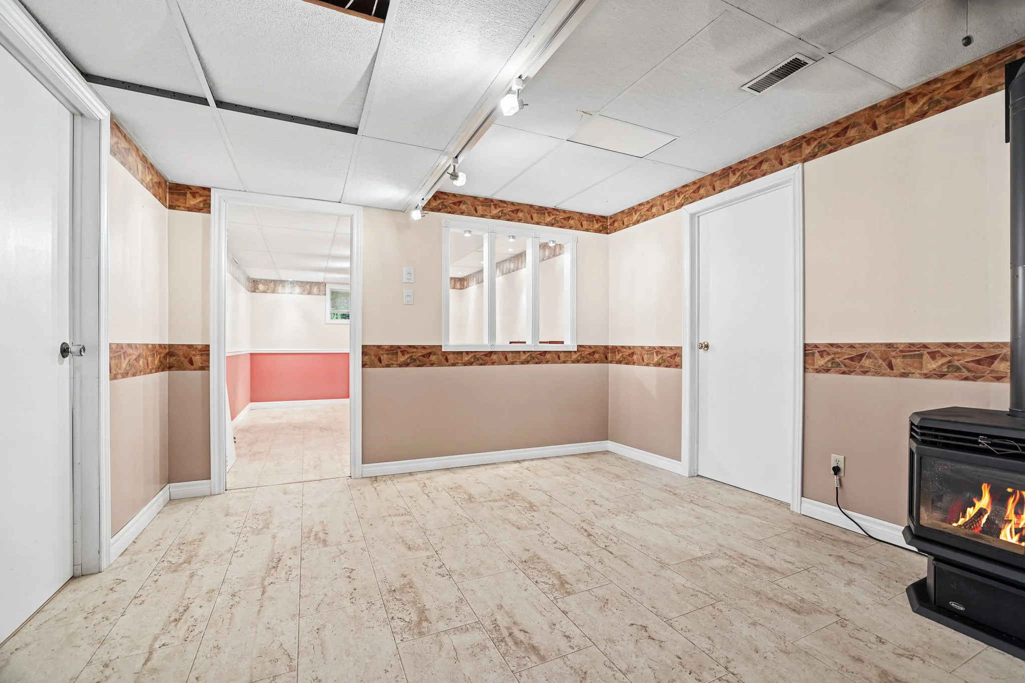 589 River Rd__0049.jpg